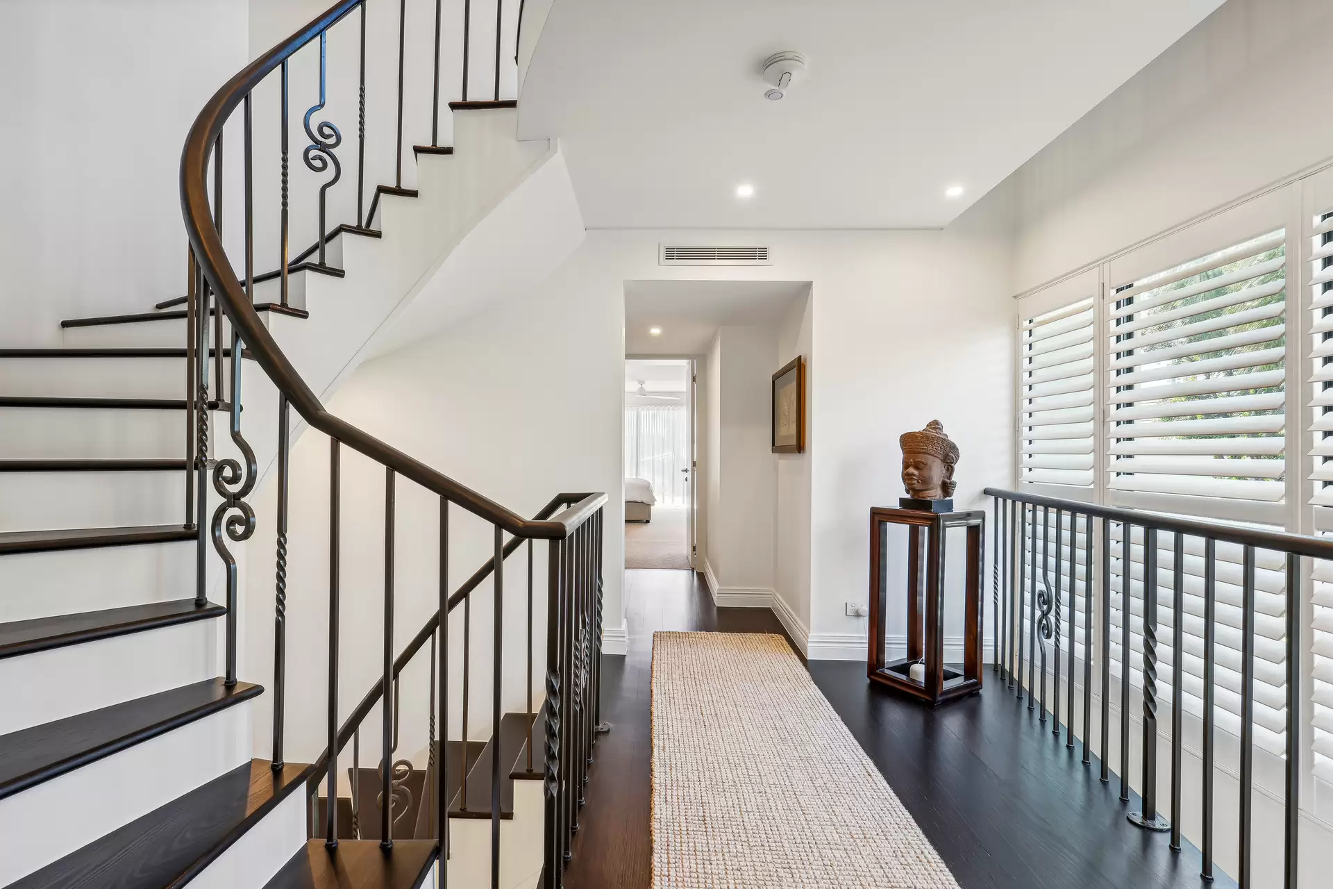 47B Peak Avenue, Main Beach Sold by Queensland Sotheby's International Realty - image 1