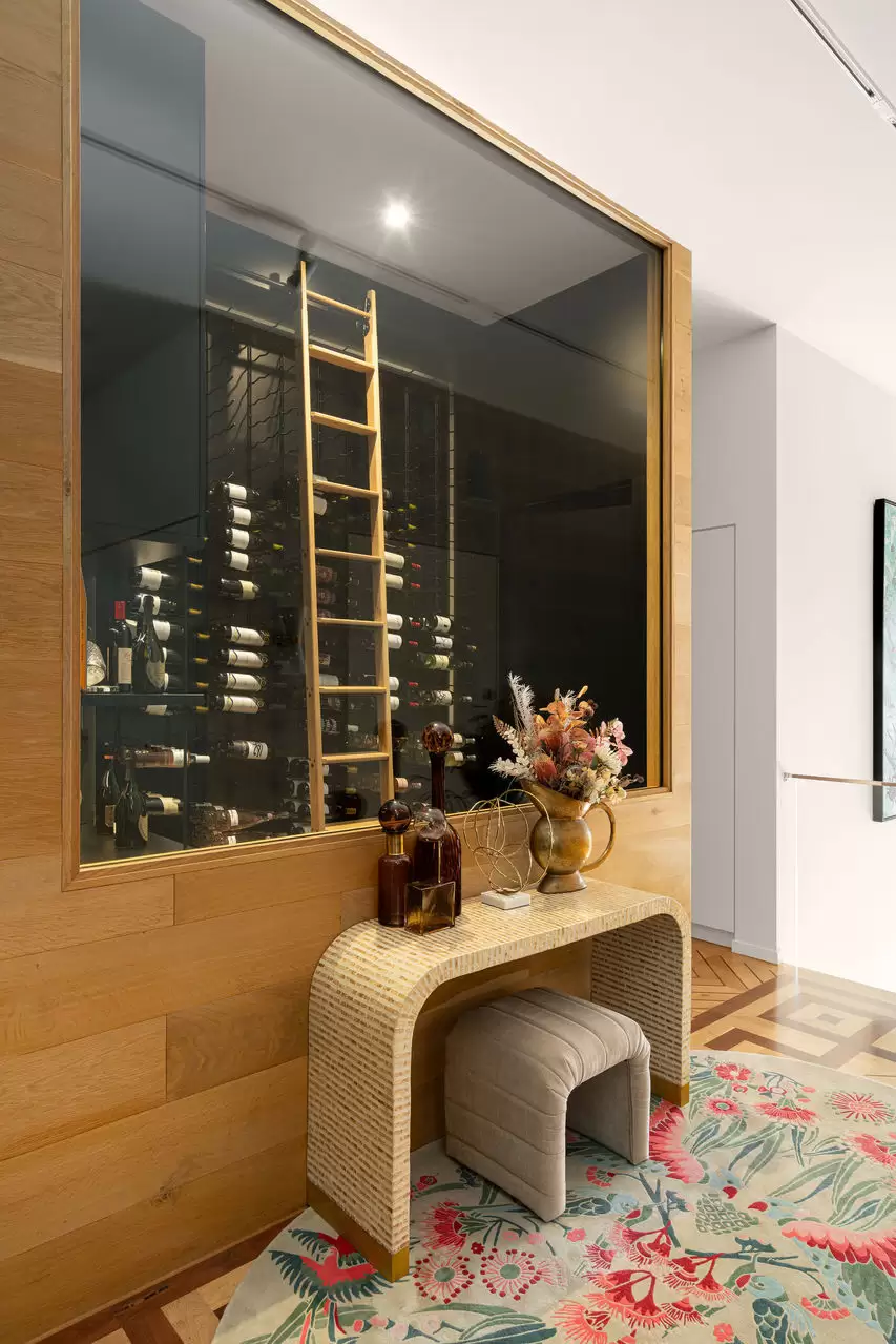 44 Wellington Street, Manly Sold by Queensland Sotheby's International Realty - image 1
