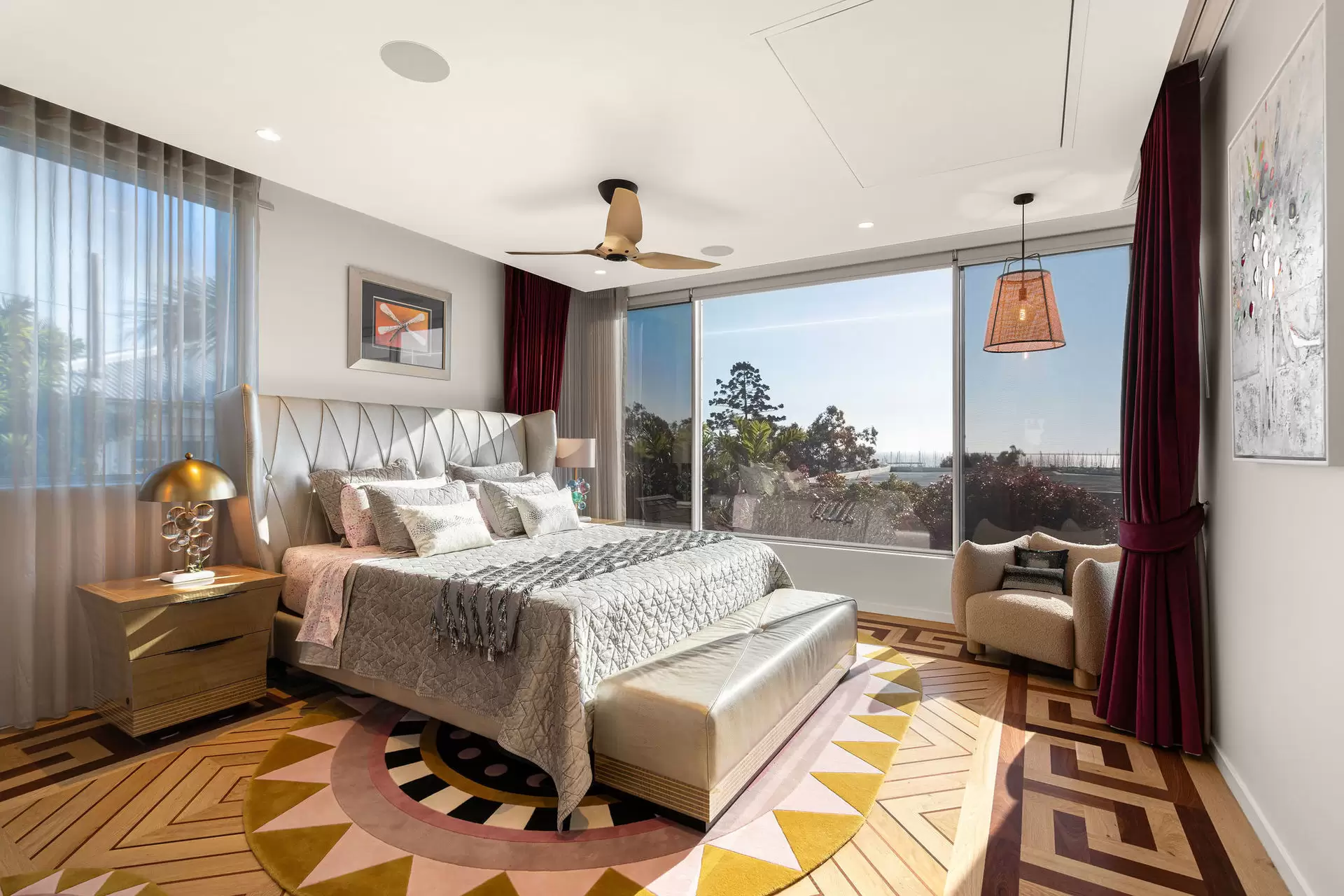 44 Wellington Street, Manly Sold by Queensland Sotheby's International Realty - image 1