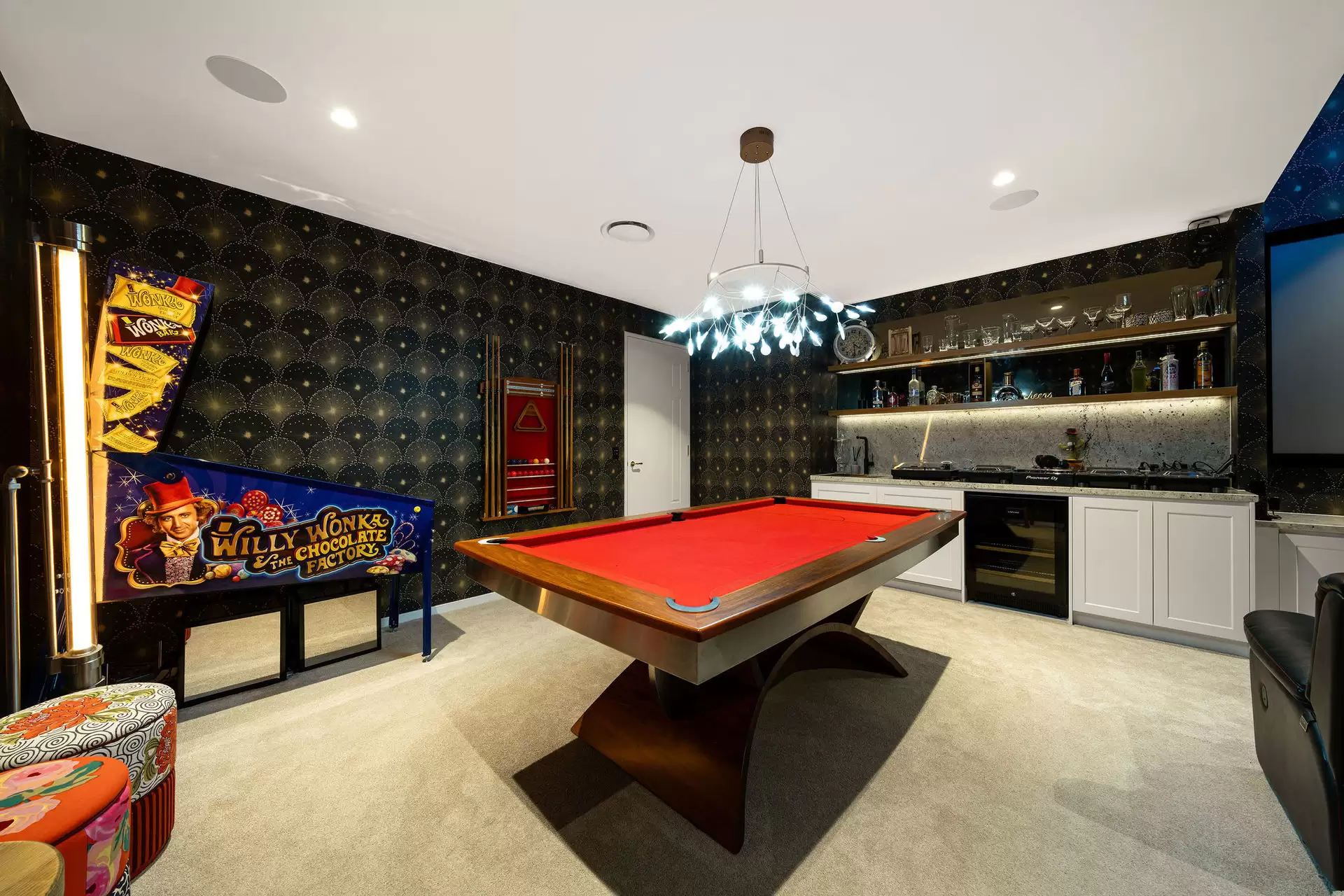 44 Wellington Street, Manly Sold by Queensland Sotheby's International Realty - image 1