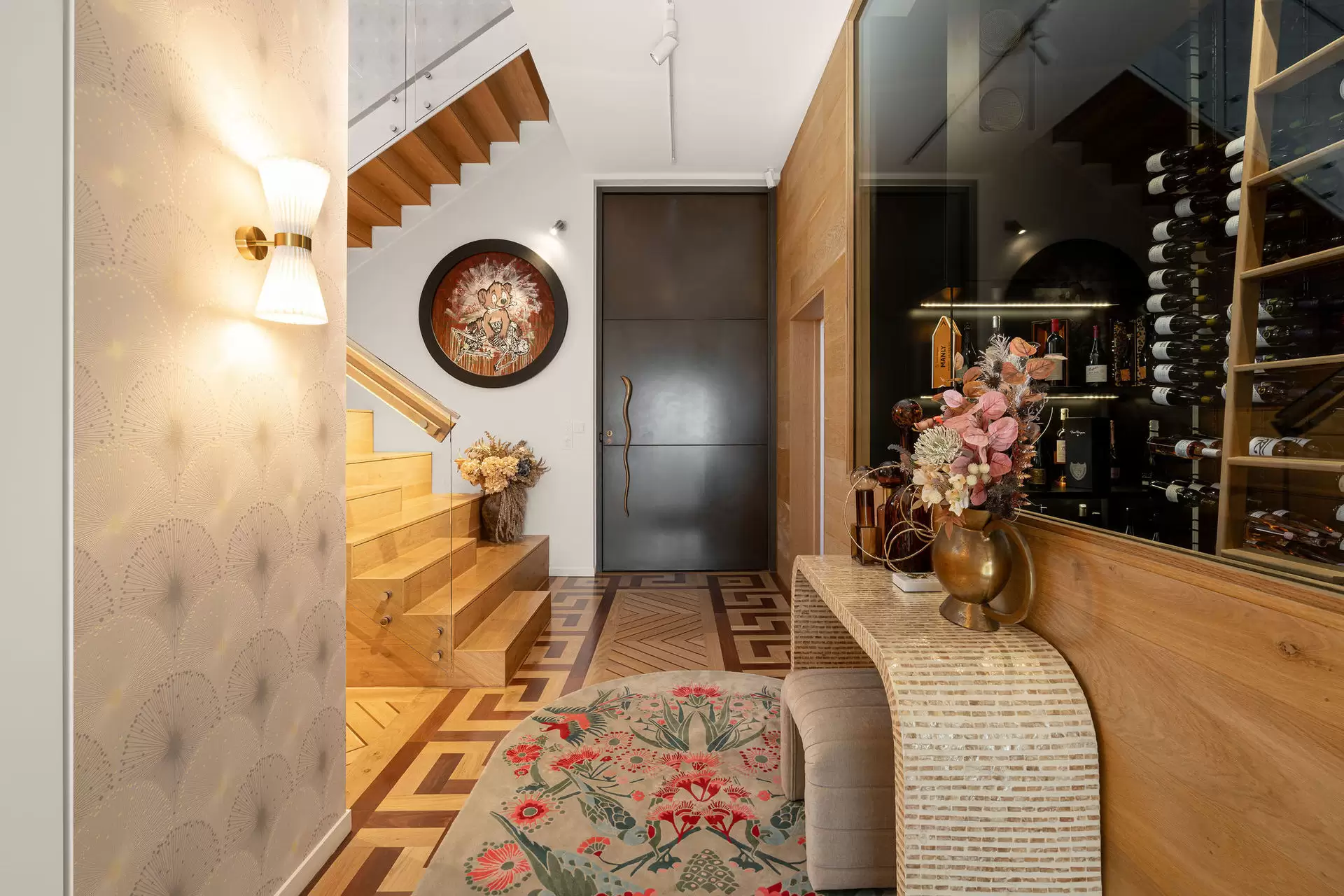 44 Wellington Street, Manly Sold by Queensland Sotheby's International Realty - image 1