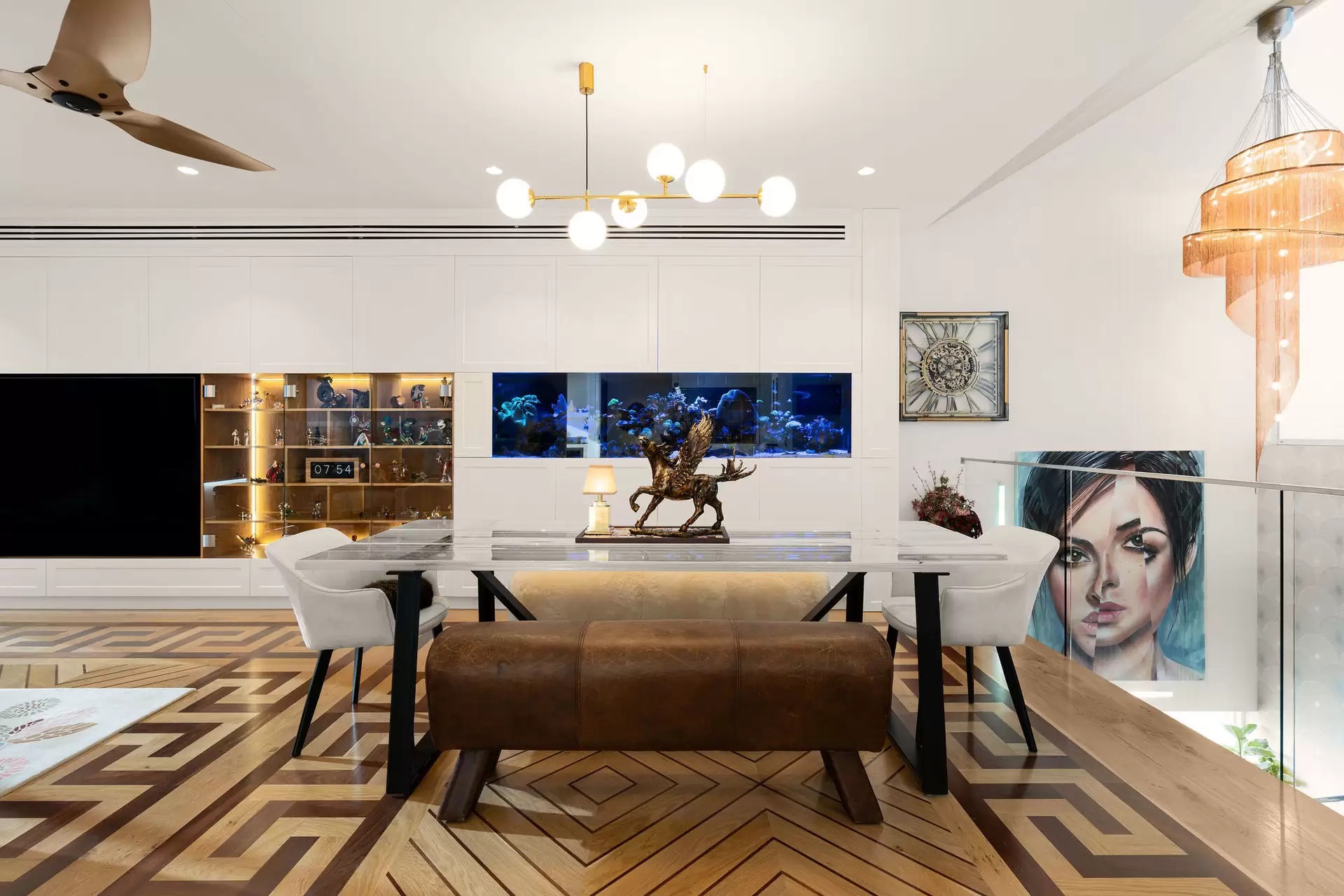 44 Wellington Street, Manly Sold by Queensland Sotheby's International Realty - image 1