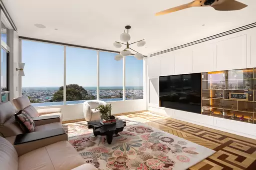 44 Wellington Street, Manly Sold by Queensland Sotheby's International Realty