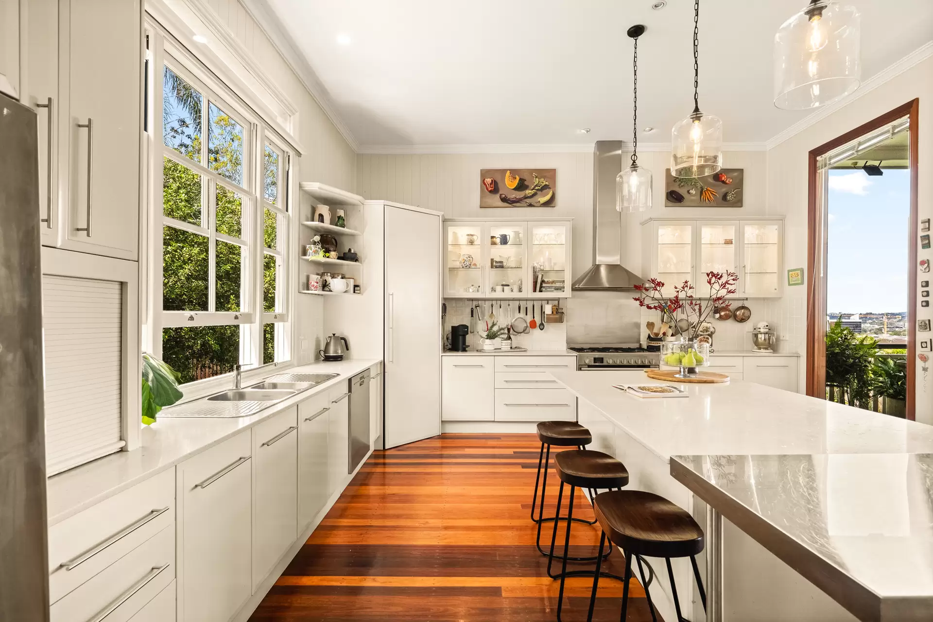 19 Rees Avenue, Clayfield Sold by Queensland Sotheby's International Realty - image 1