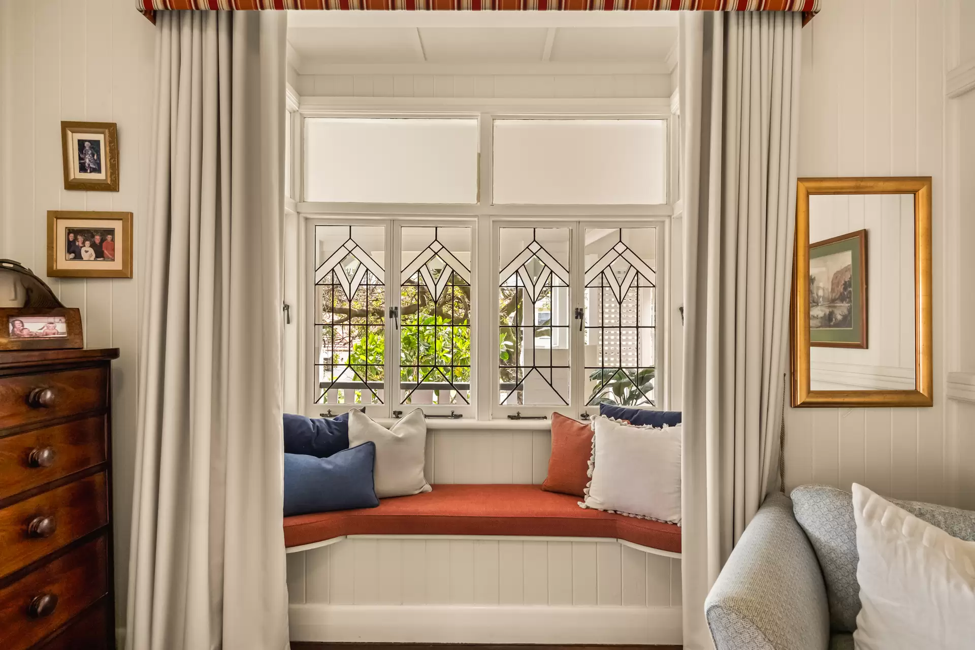 19 Rees Avenue, Clayfield Sold by Queensland Sotheby's International Realty - image 1