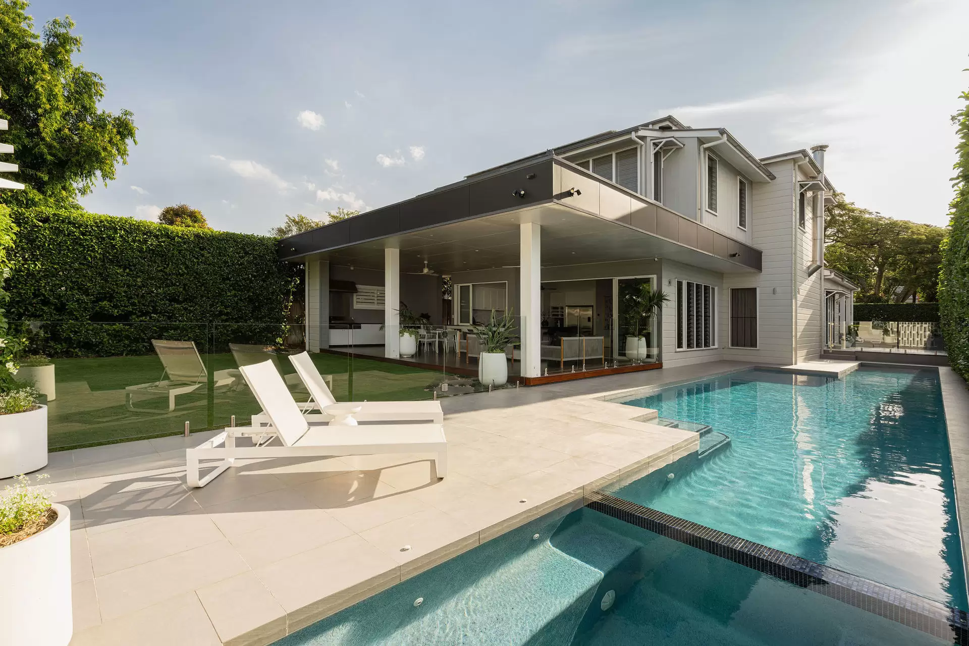 43 Goodwood Street, Hendra Sold by Queensland Sotheby's International Realty - image 1