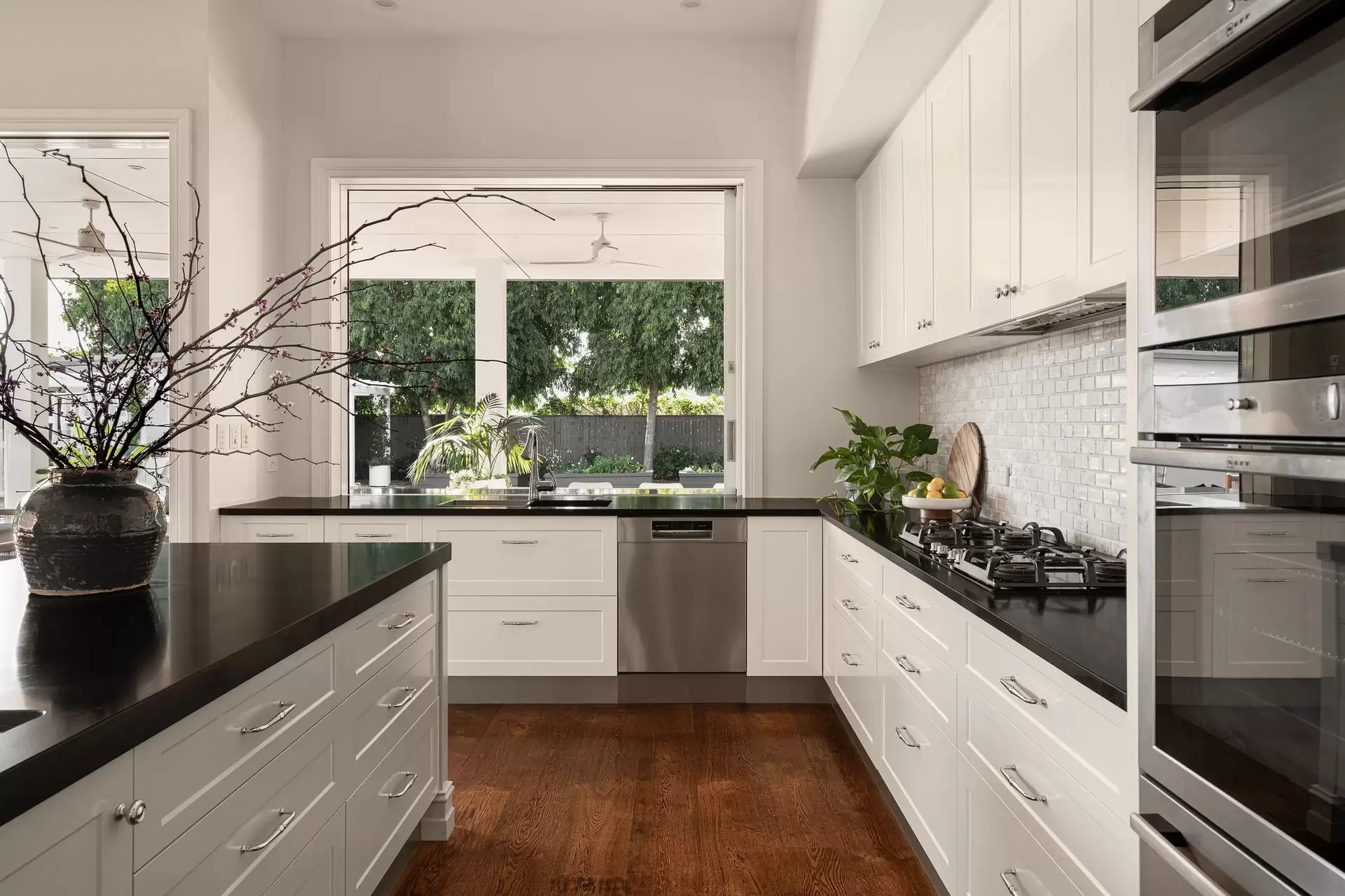 43 Goodwood Street, Hendra Sold by Queensland Sotheby's International Realty - image 1