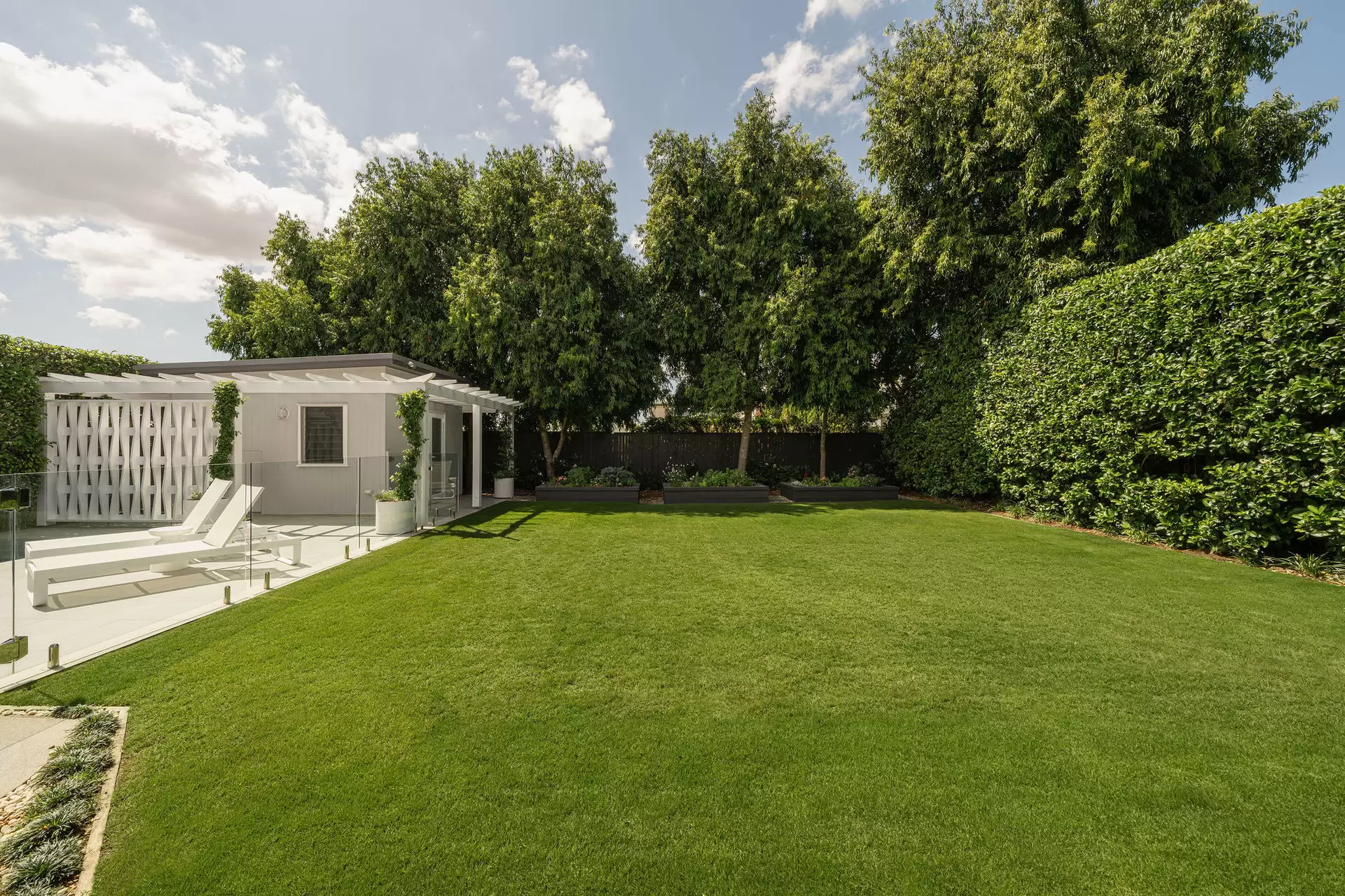 43 Goodwood Street, Hendra Sold by Queensland Sotheby's International Realty - image 1