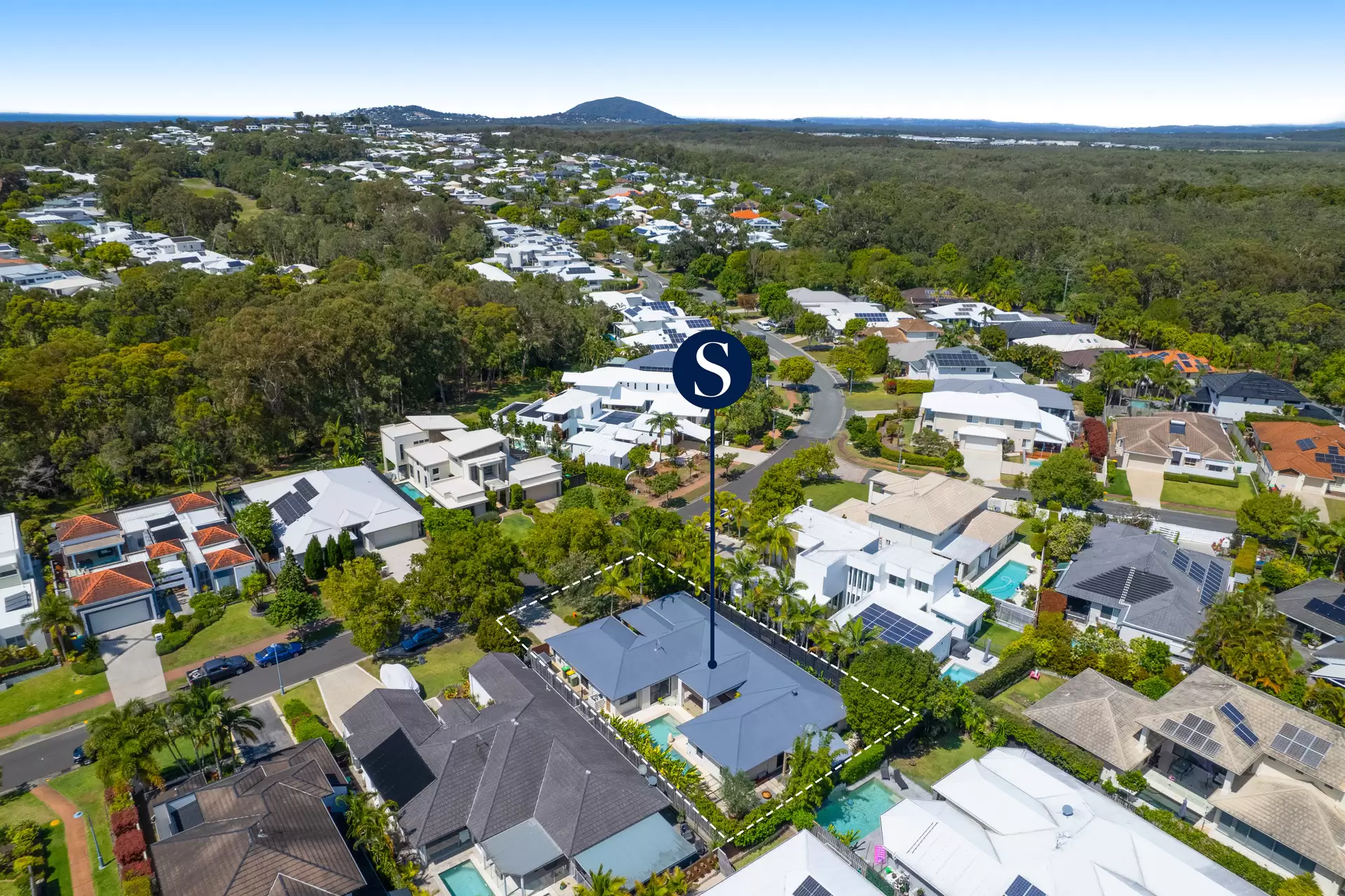 78 The Avenue, Peregian Springs Sold by Queensland Sotheby's International Realty - image 1