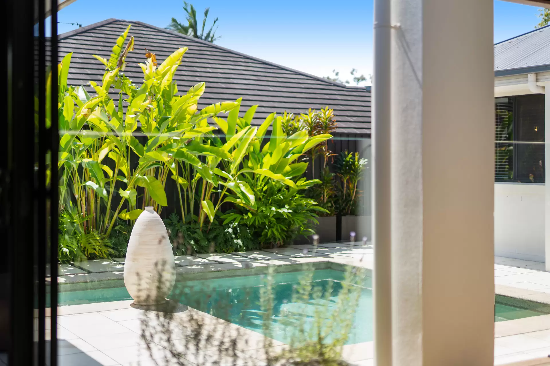 78 The Avenue, Peregian Springs Sold by Queensland Sotheby's International Realty - image 1