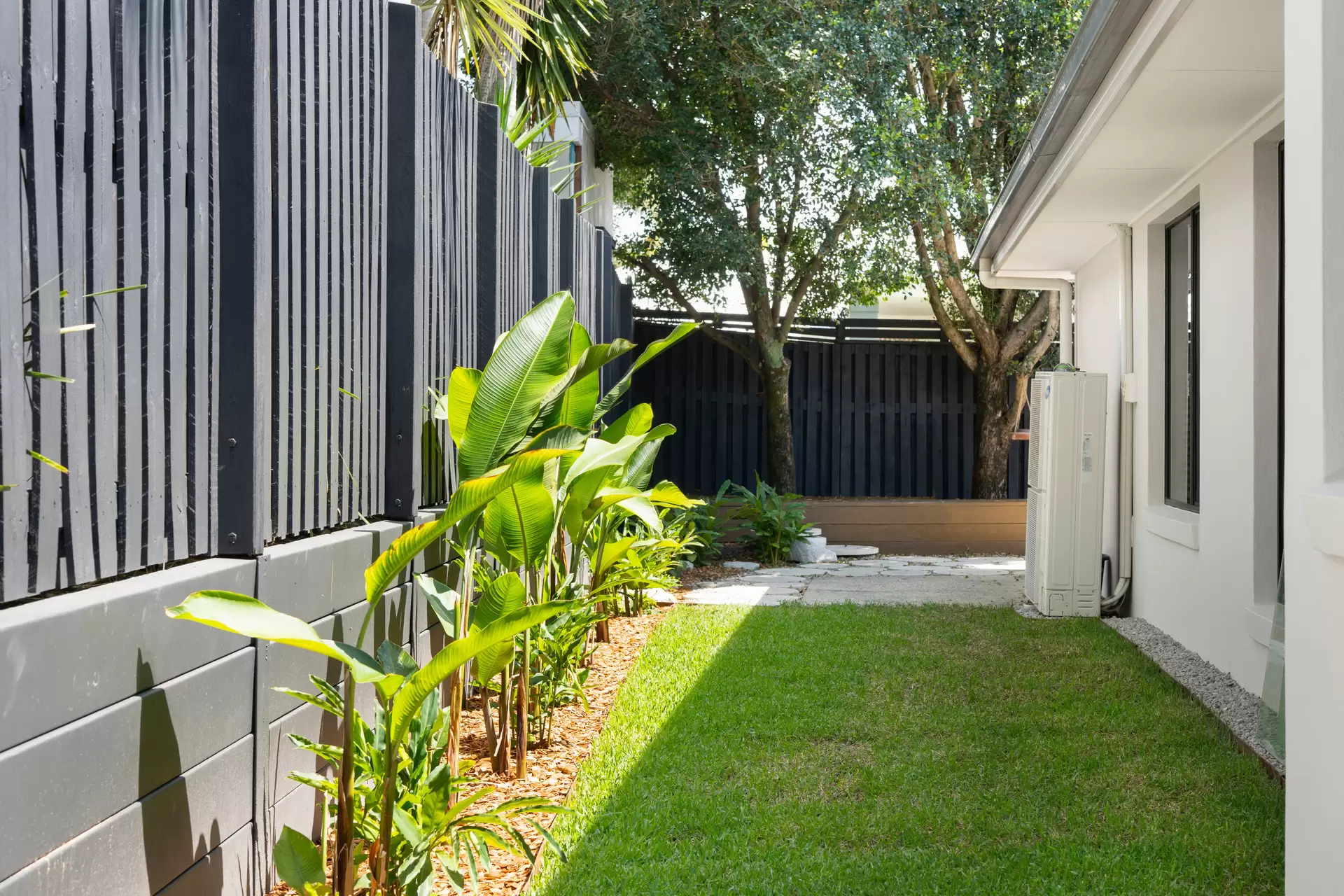78 The Avenue, Peregian Springs Sold by Queensland Sotheby's International Realty - image 1
