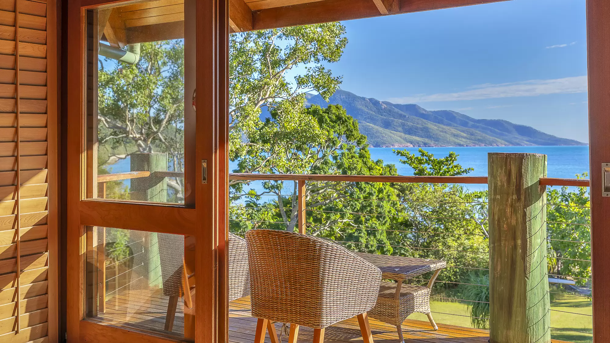 2-4 Gloucester Avenue, Hideaway Bay Sold by Queensland Sotheby's International Realty - image 1
