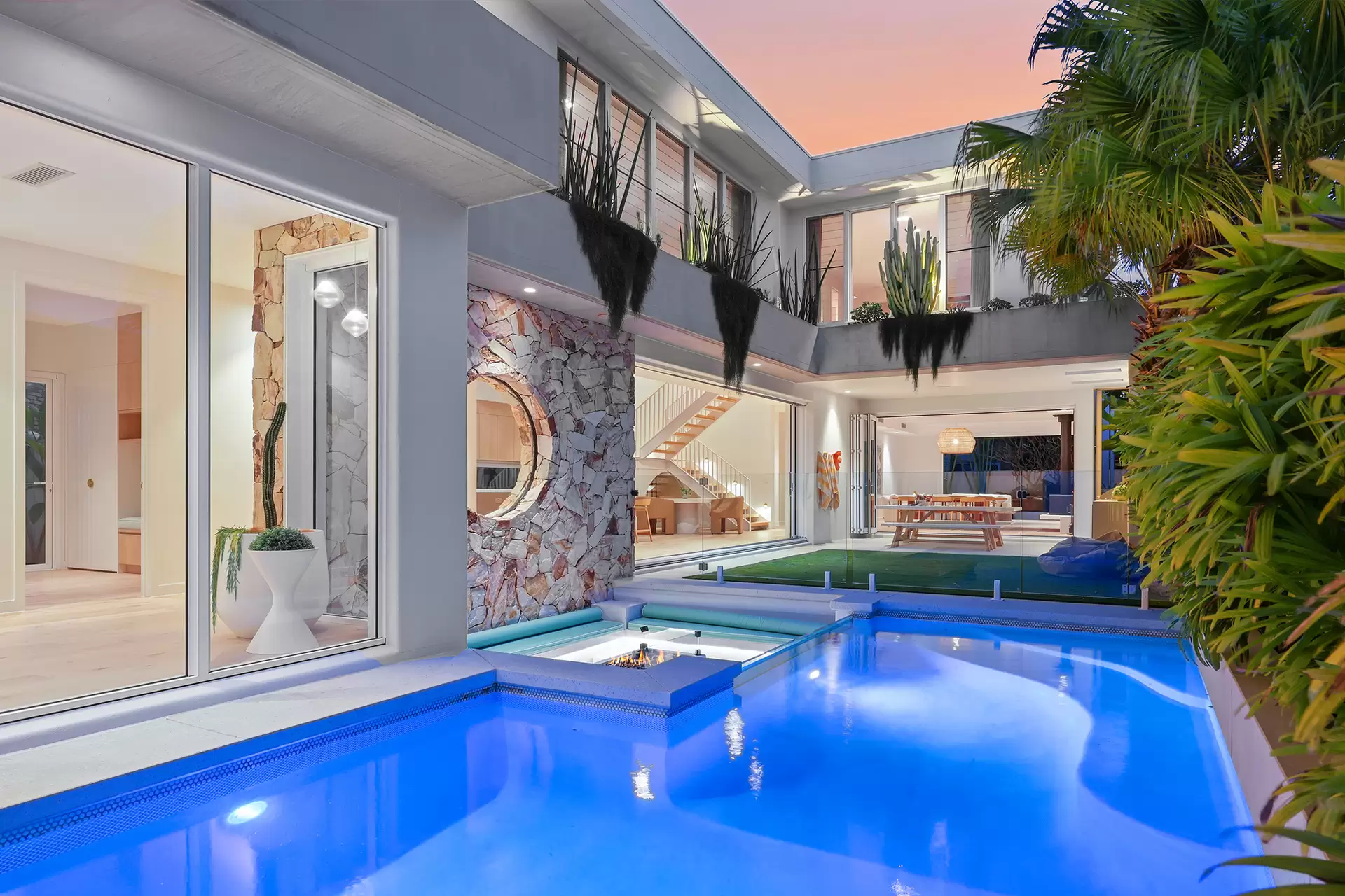 13 Deodar Drive, Burleigh Heads Sold by Queensland Sotheby's International Realty - image 1