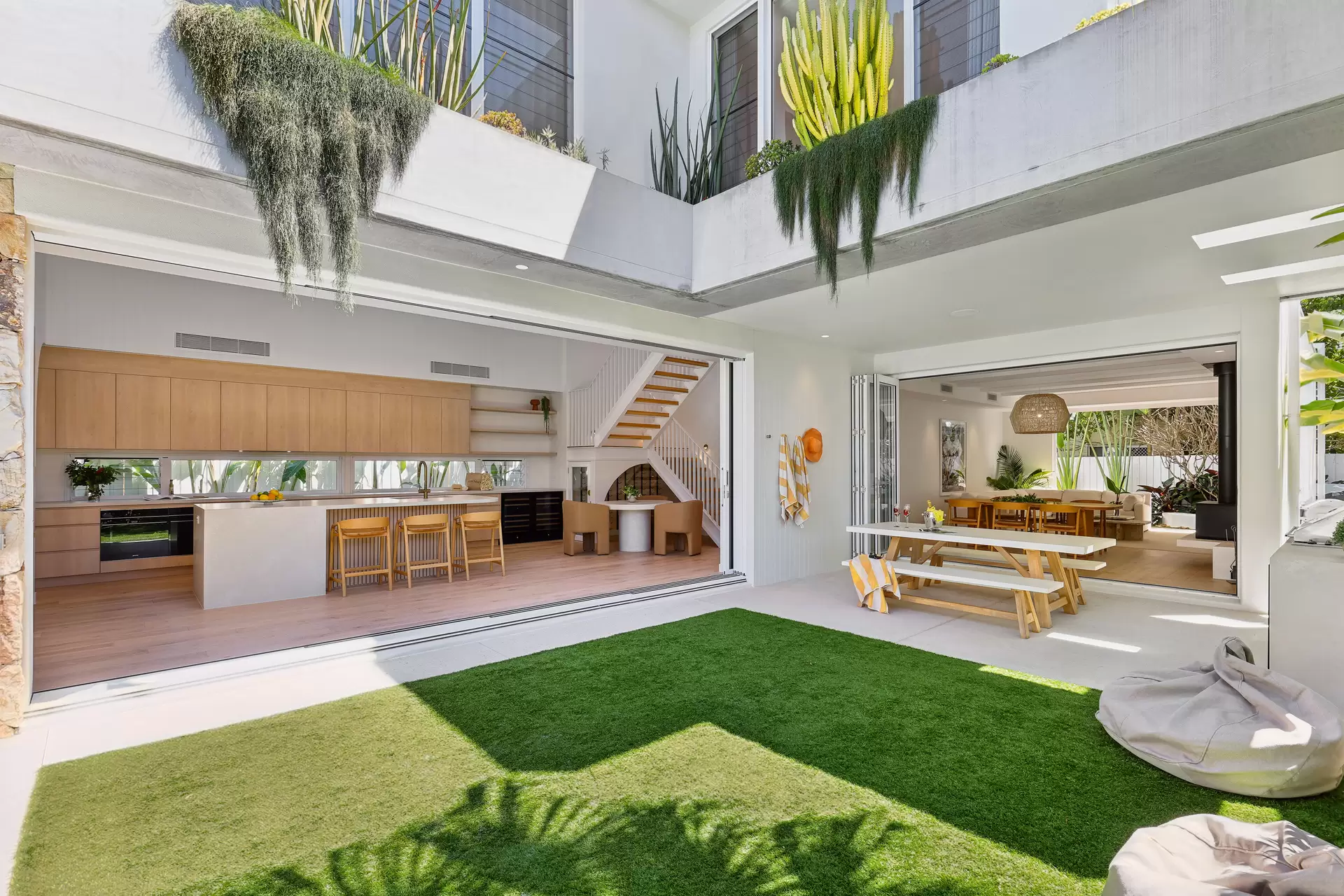 13 Deodar Drive, Burleigh Heads Sold by Queensland Sotheby's International Realty - image 1