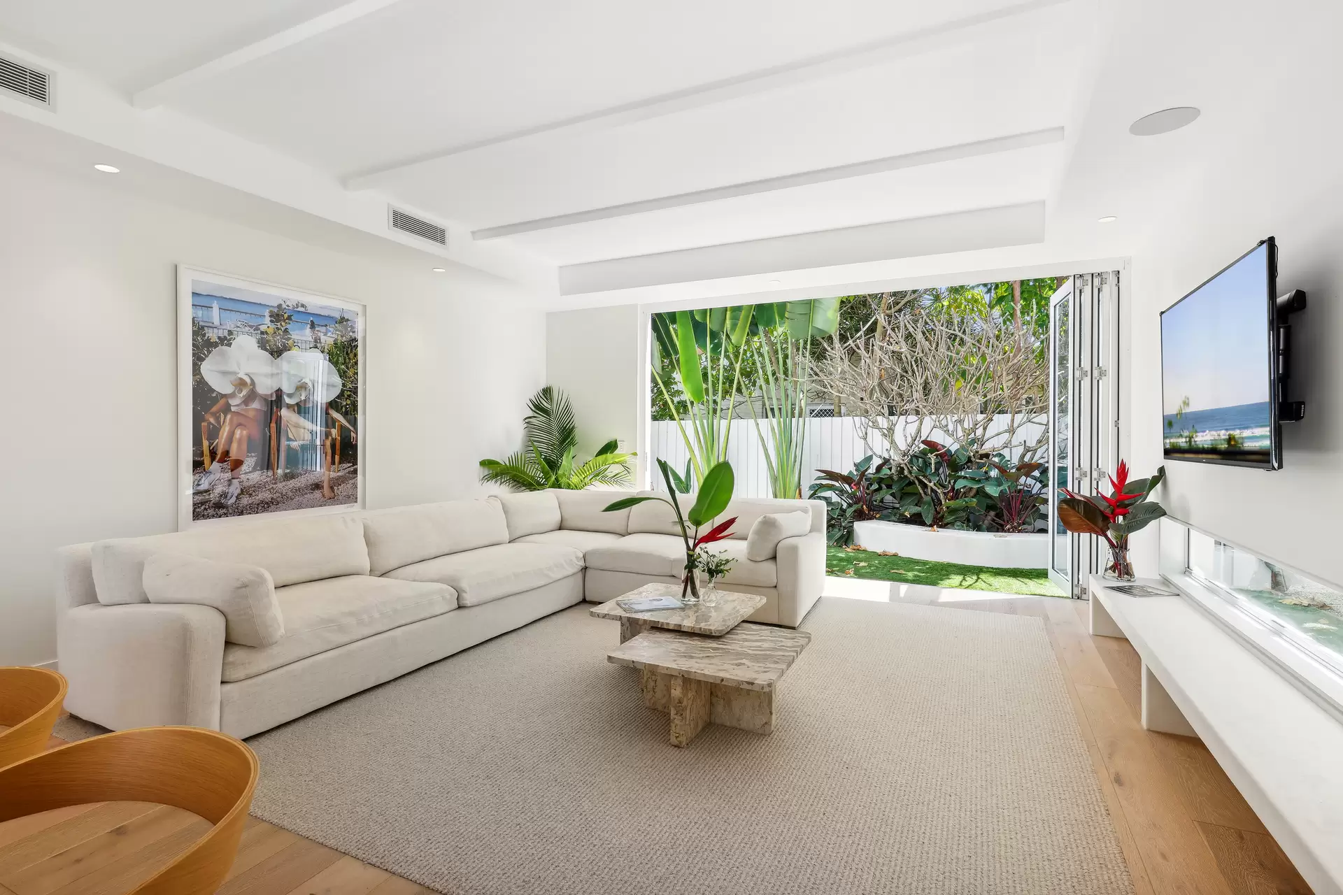 13 Deodar Drive, Burleigh Heads Sold by Queensland Sotheby's International Realty - image 1