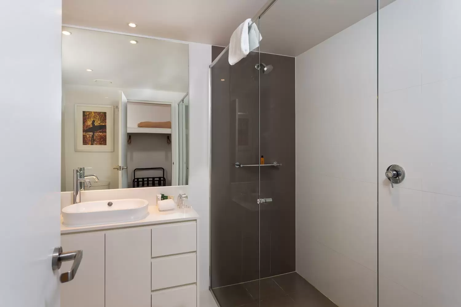 24305/3113 Surfers Paradise Boulevard, Surfers Paradise Sold by Queensland Sotheby's International Realty - image 1