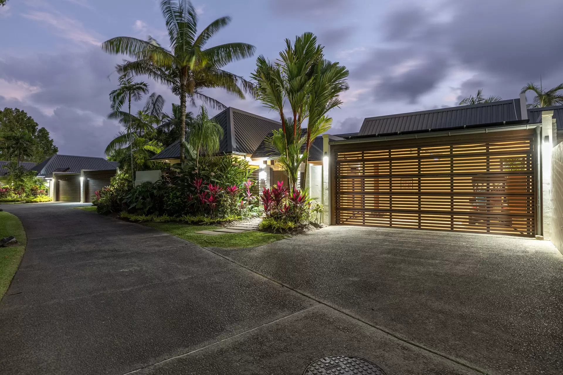 11 Bale Drive, Port Douglas Sold by Queensland Sotheby's International Realty - image 1