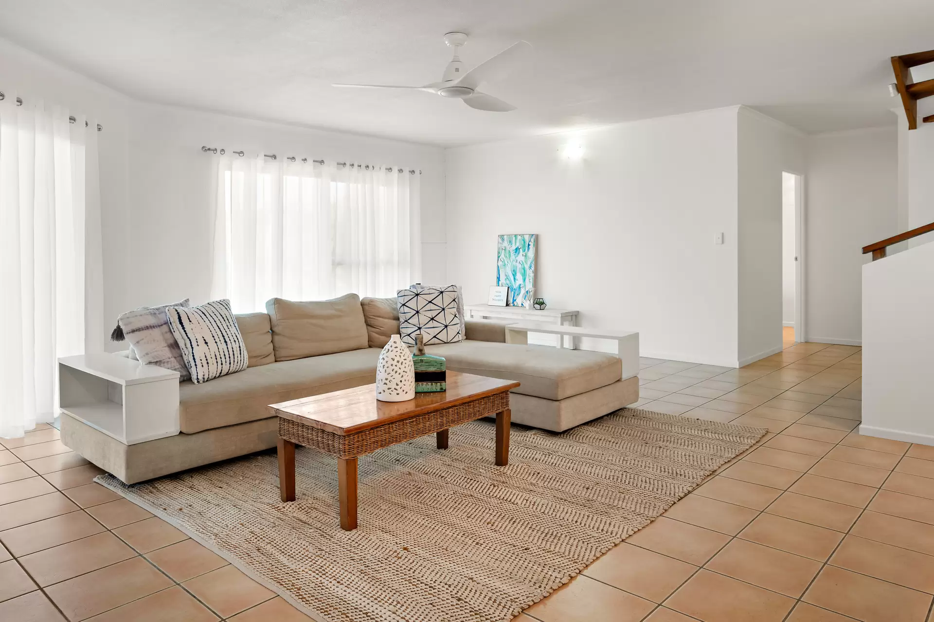 7 Country Road, Cannonvale Sold by Queensland Sotheby's International Realty - image 1