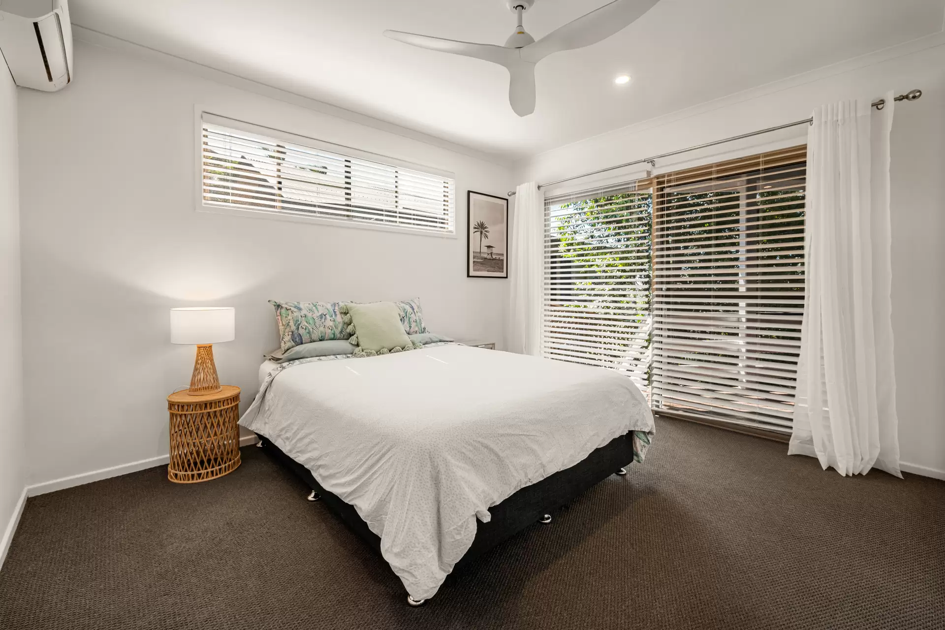 7 Country Road, Cannonvale Sold by Queensland Sotheby's International Realty - image 1
