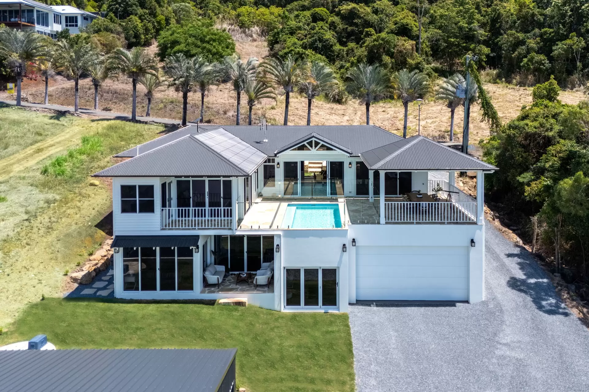 1/119 Botanica Drive, Woodwark Sold by Queensland Sotheby's International Realty - image 1