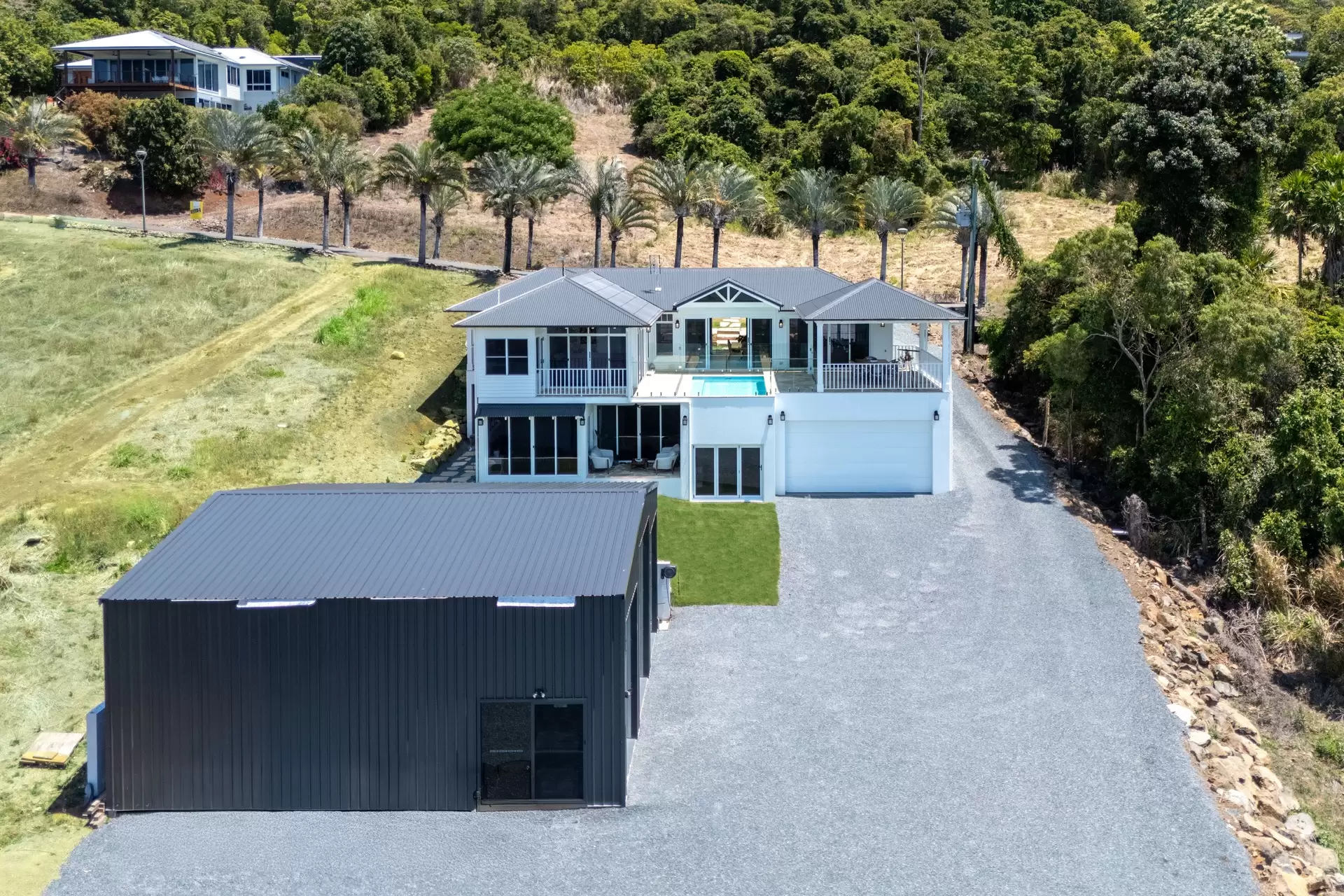 1/119 Botanica Drive, Woodwark Sold by Queensland Sotheby's International Realty - image 1