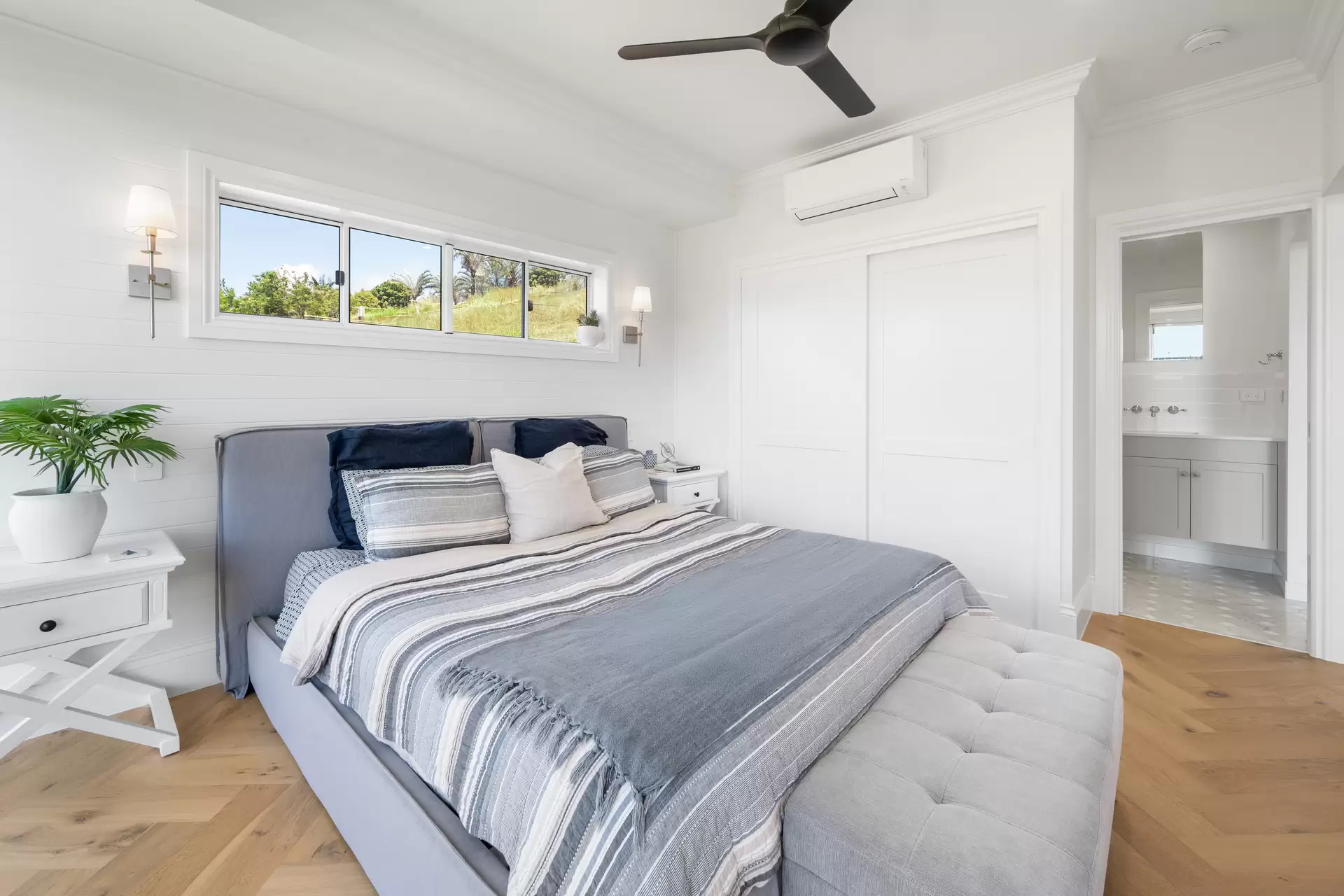 1/119 Botanica Drive, Woodwark Sold by Queensland Sotheby's International Realty - image 1