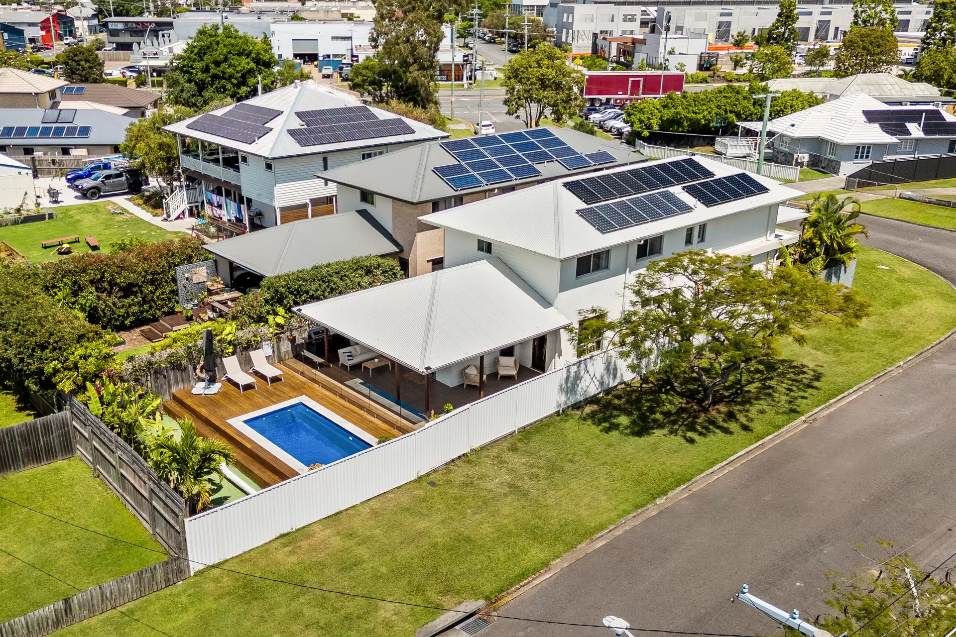 11 Tyler Street, Northgate Sold by Queensland Sotheby's International Realty - image 1