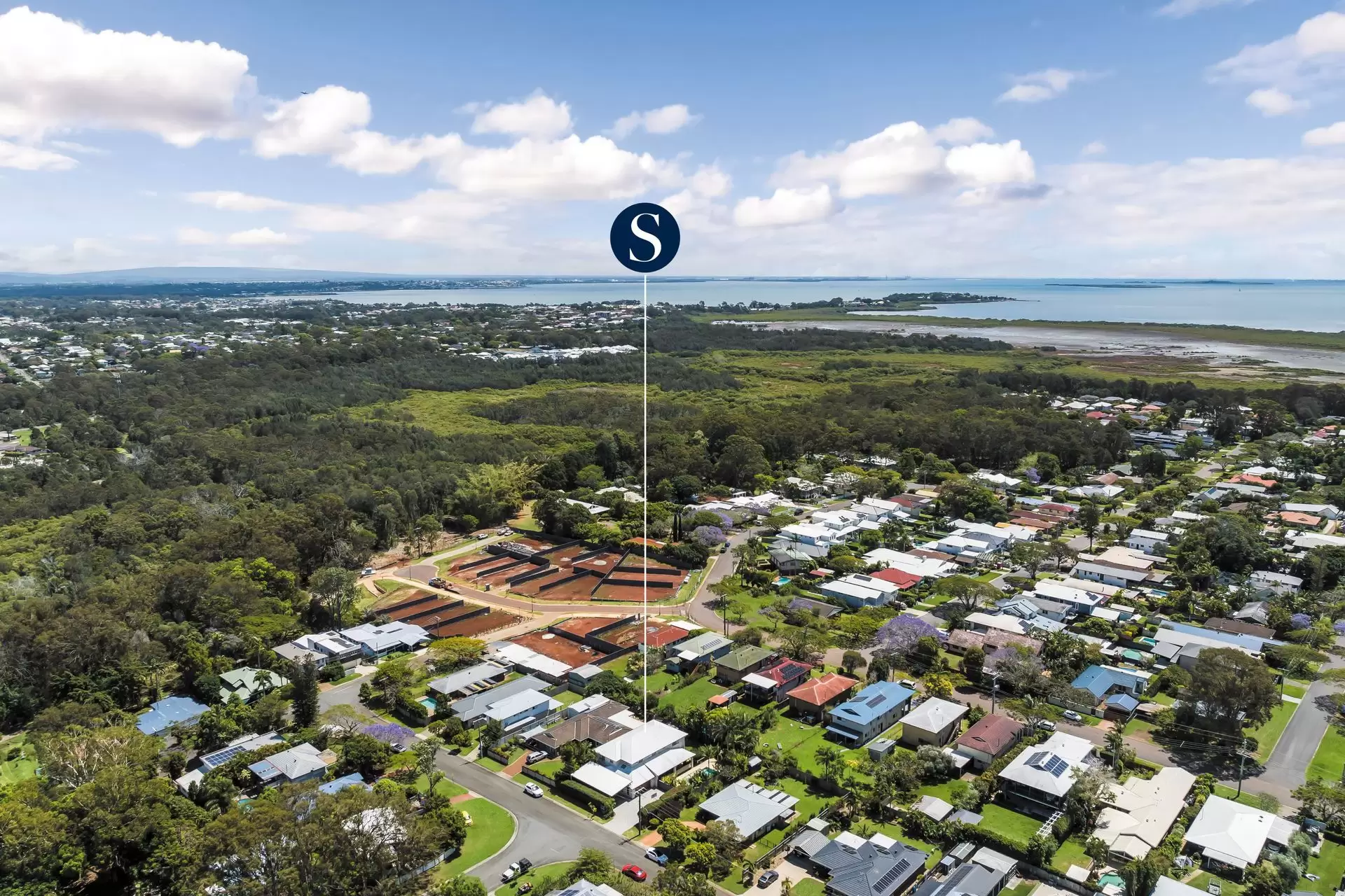 29 Hope Street, Ormiston Sold by Queensland Sotheby's International Realty - image 1