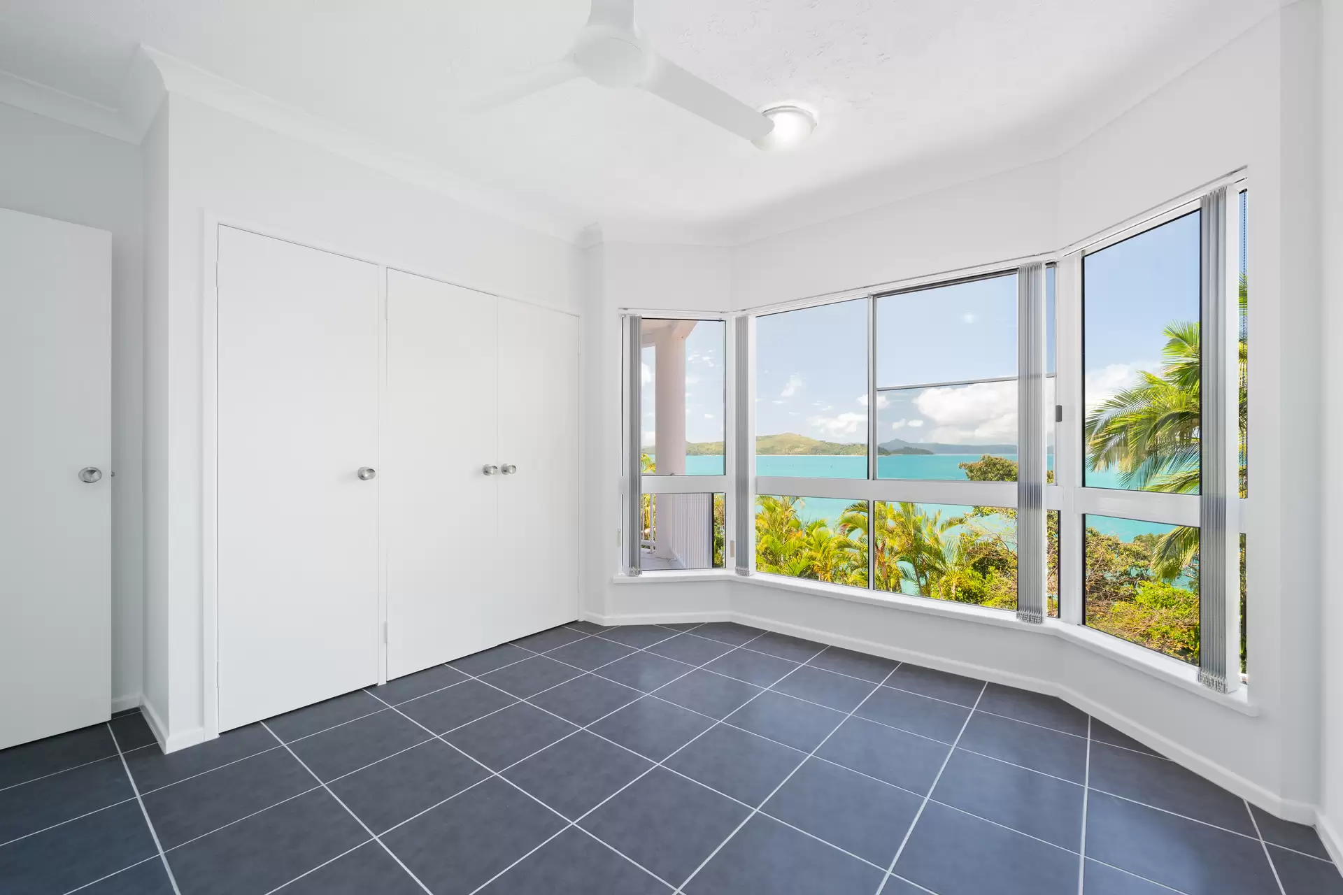 21 Warrain Street, Shute Harbour Sold by Queensland Sotheby's International Realty - image 1