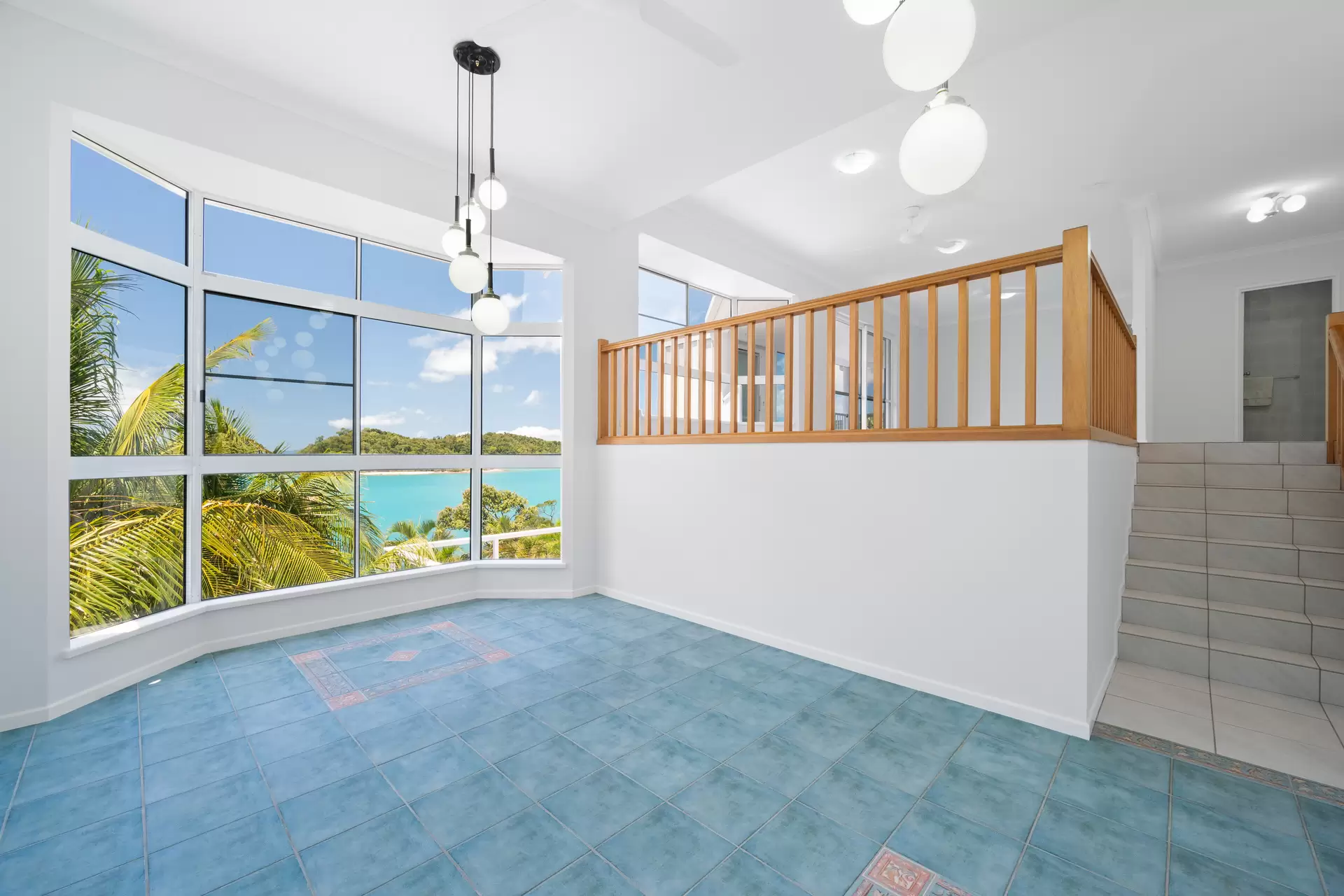 21 Warrain Street, Shute Harbour Sold by Queensland Sotheby's International Realty - image 1