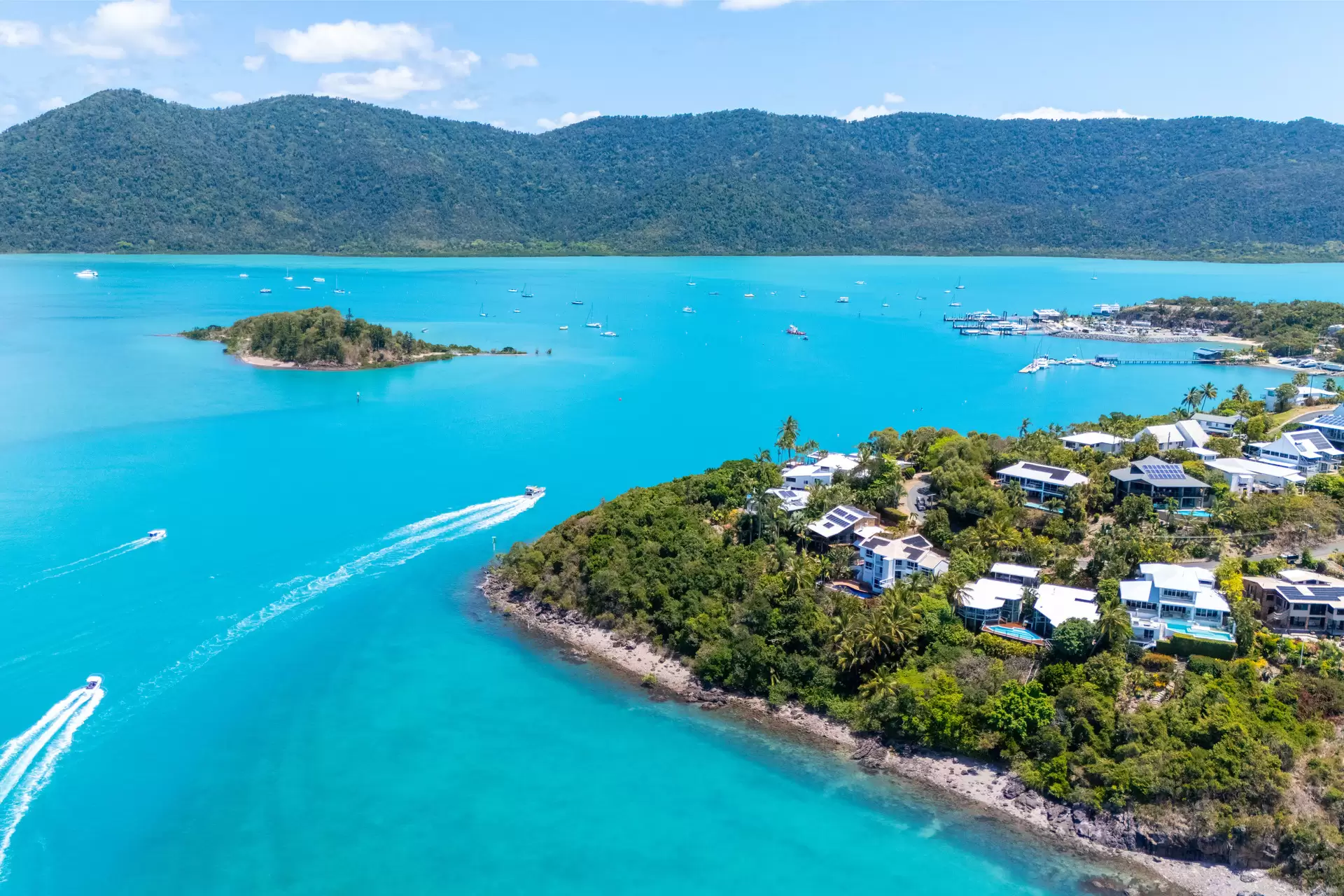 21 Warrain Street, Shute Harbour Sold by Queensland Sotheby's International Realty - image 1