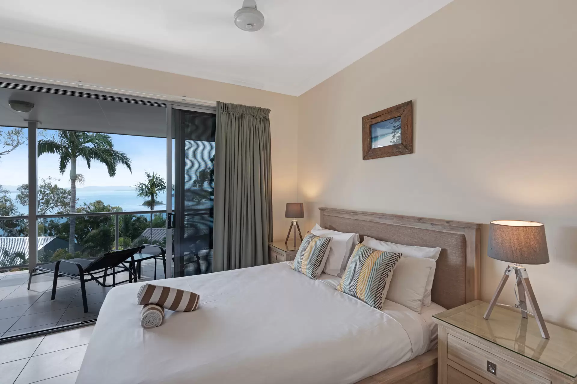 11/2 Banksia Court, Hamilton Island Sold by Queensland Sotheby's International Realty - image 1