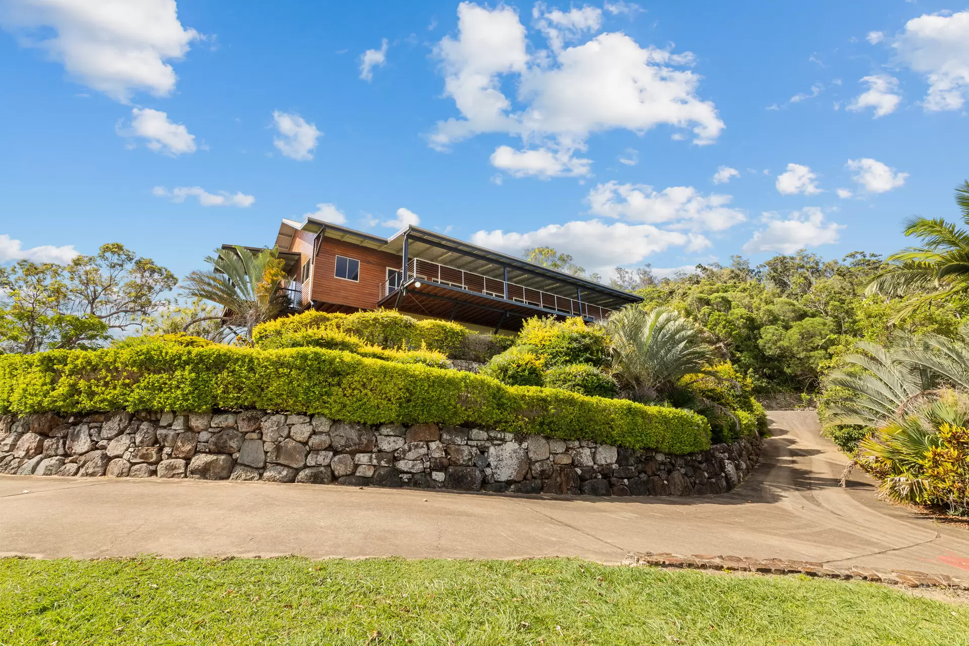 1165 Midge Point Road, Midge Point Sold by Queensland Sotheby's International Realty - image 1