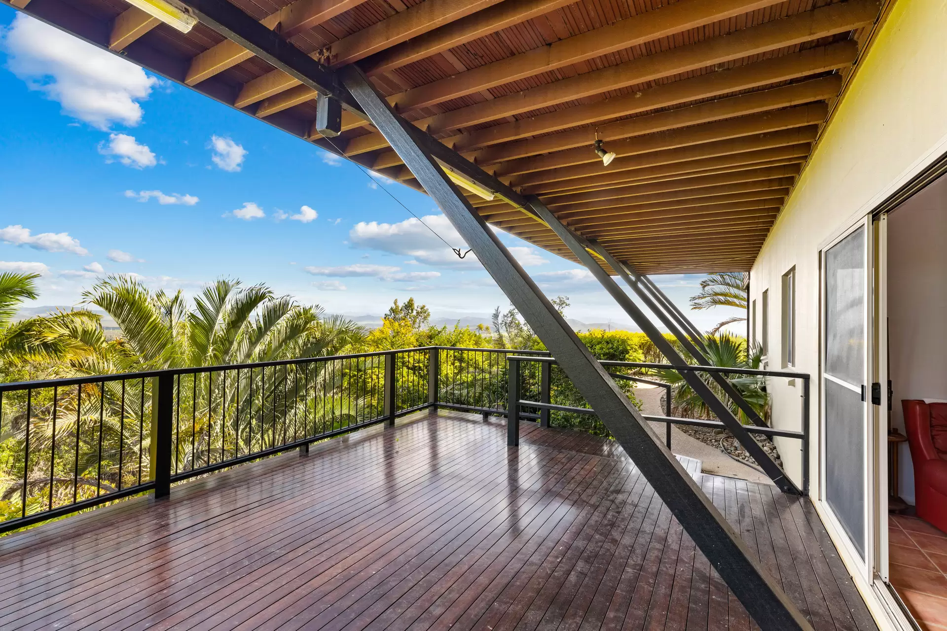 1165 Midge Point Road, Midge Point Sold by Queensland Sotheby's International Realty - image 1