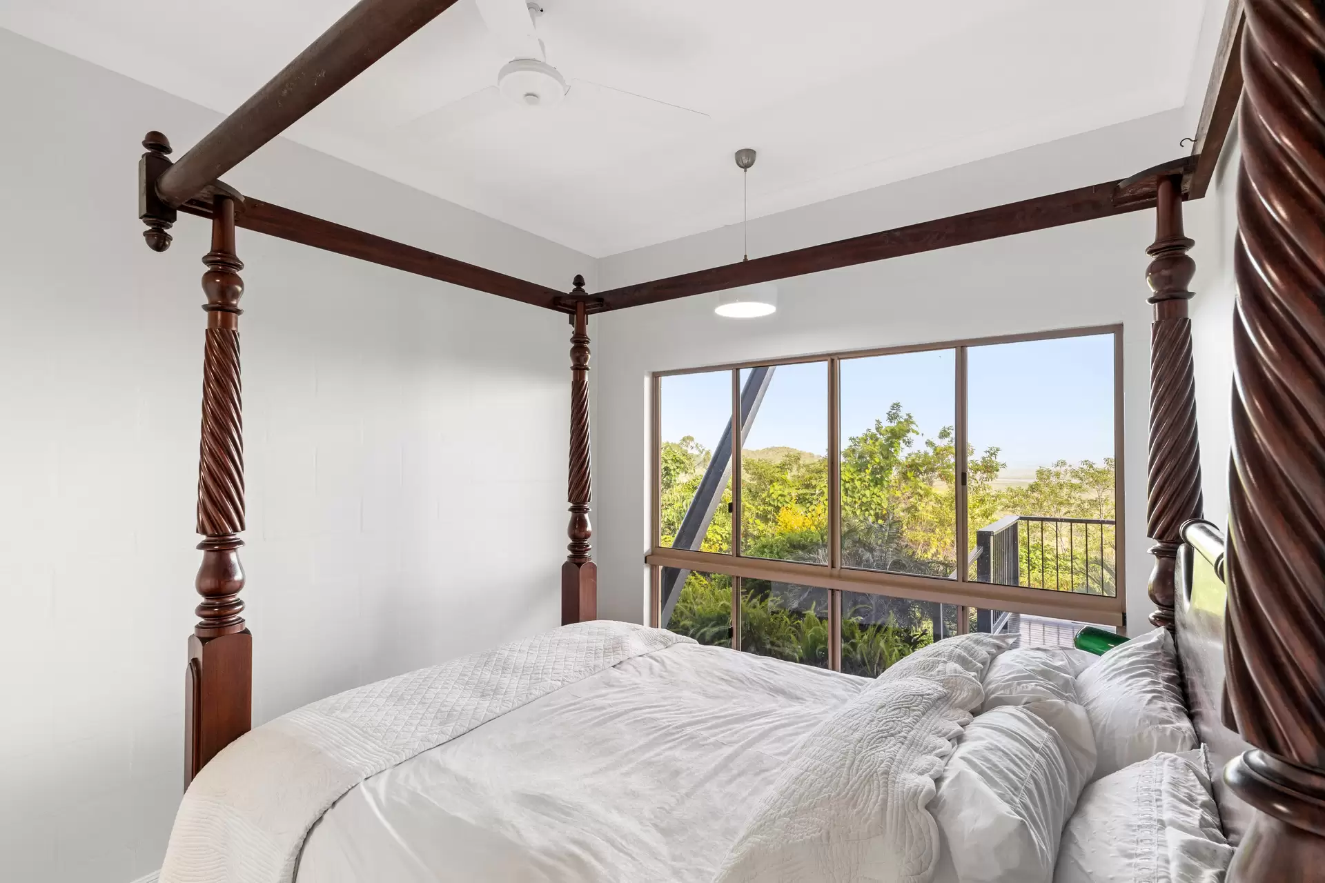 1165 Midge Point Road, Midge Point Sold by Queensland Sotheby's International Realty - image 1
