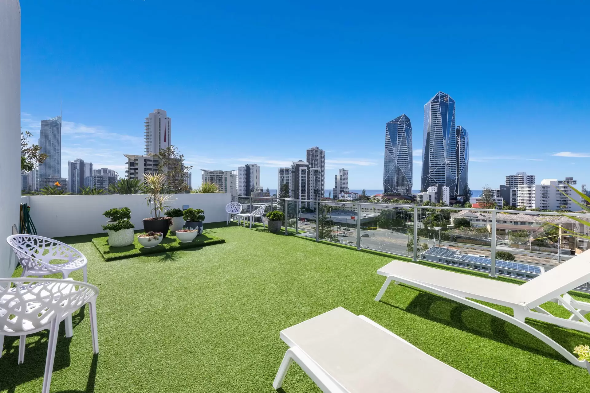803/14 Cannes Avenue, Surfers Paradise Sold by Queensland Sotheby's International Realty - image 1