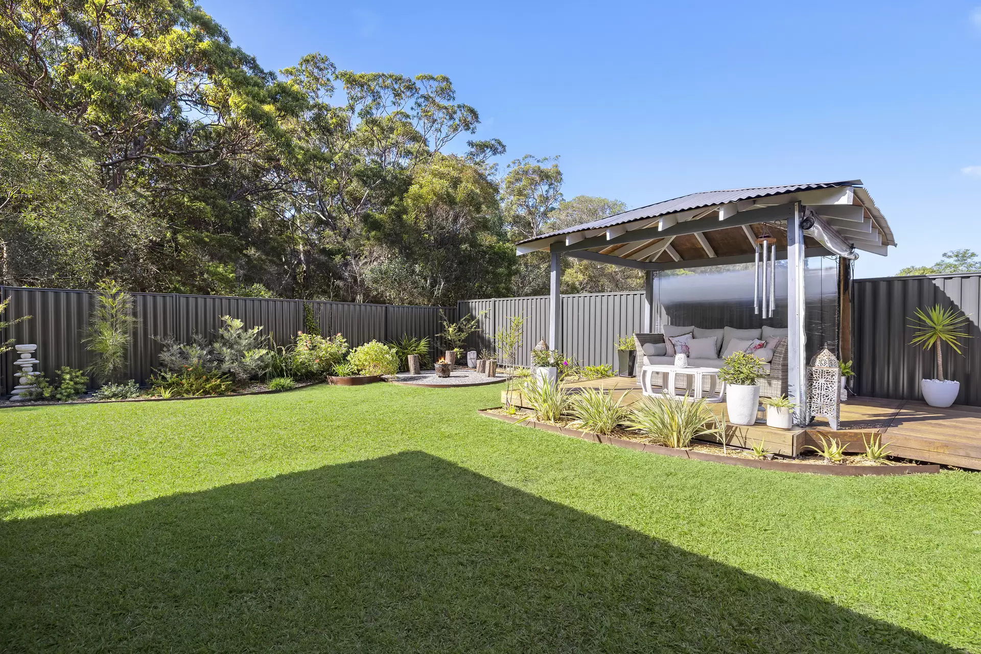 8 Petrale Court, Mountain Creek Sold by Queensland Sotheby's International Realty - image 1