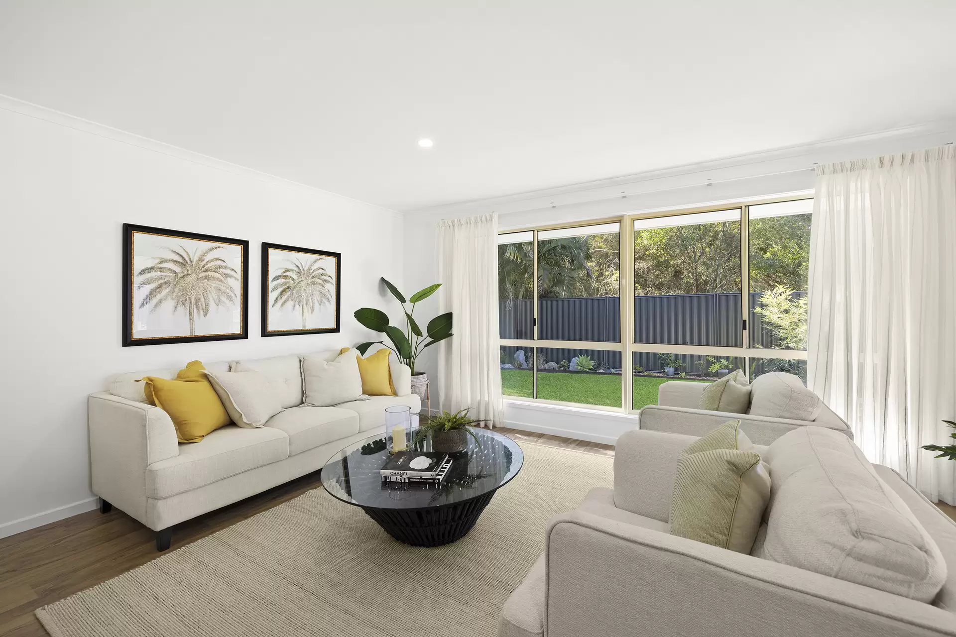 8 Petrale Court, Mountain Creek Sold by Queensland Sotheby's International Realty - image 1
