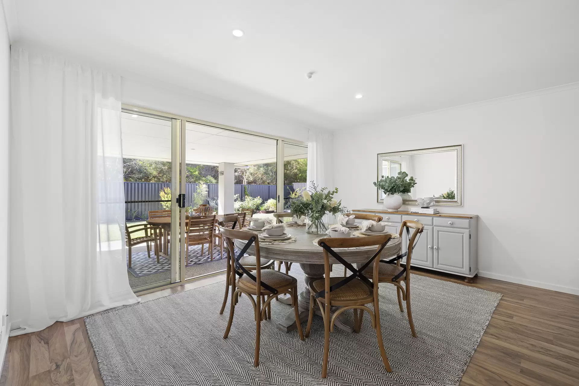 8 Petrale Court, Mountain Creek Sold by Queensland Sotheby's International Realty - image 1