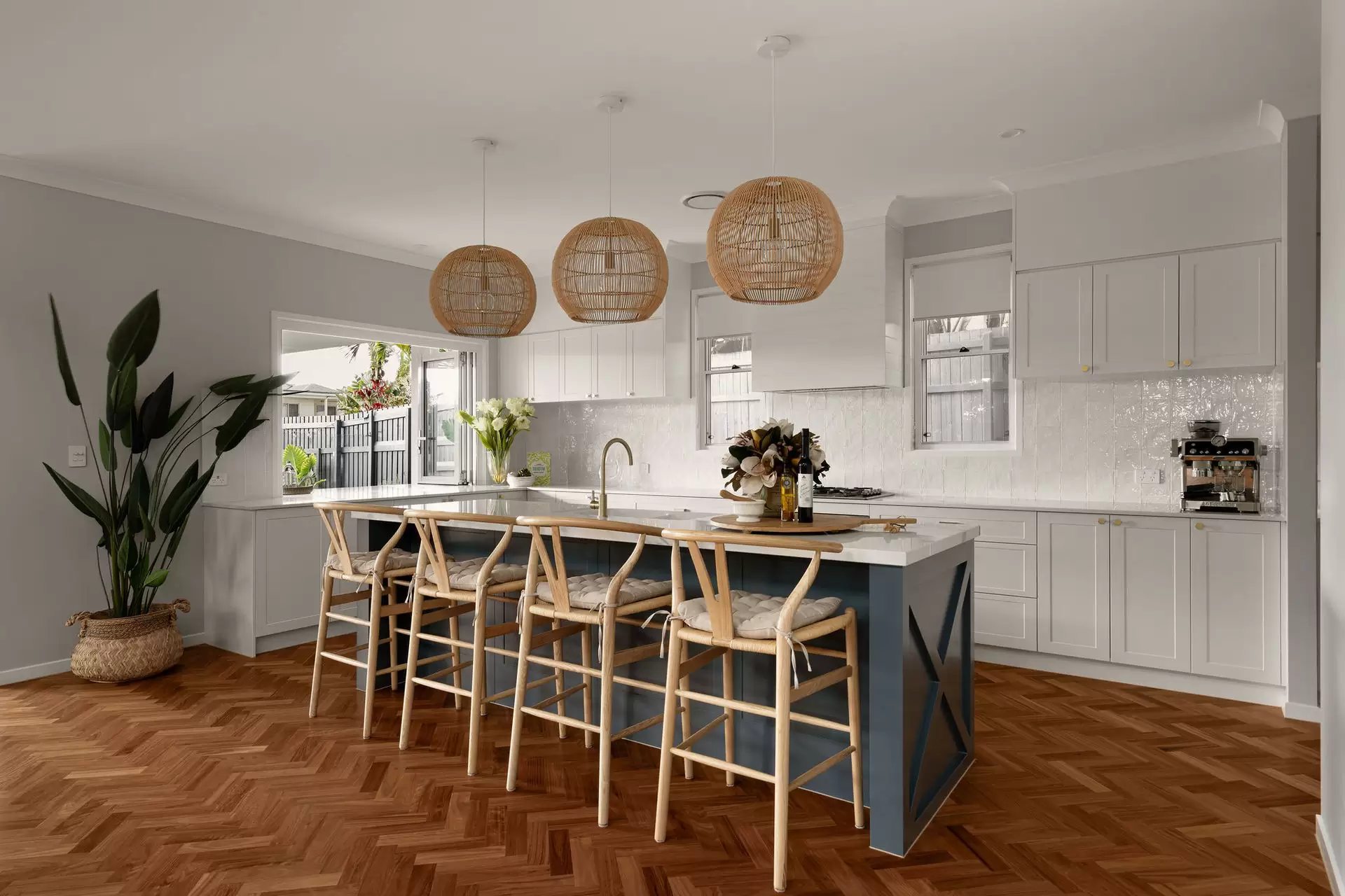 43 Deloraine Street, Wavell Heights Sold by Queensland Sotheby's International Realty - image 1