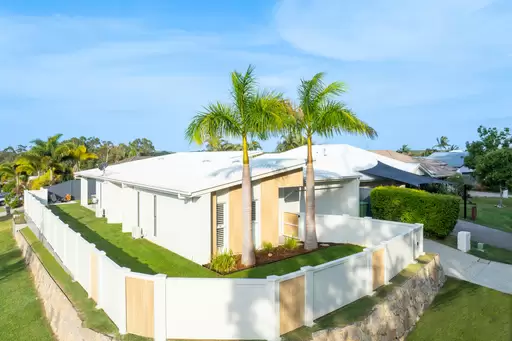 18 Waterville Way, Peregian Springs Sold by Queensland Sotheby's International Realty