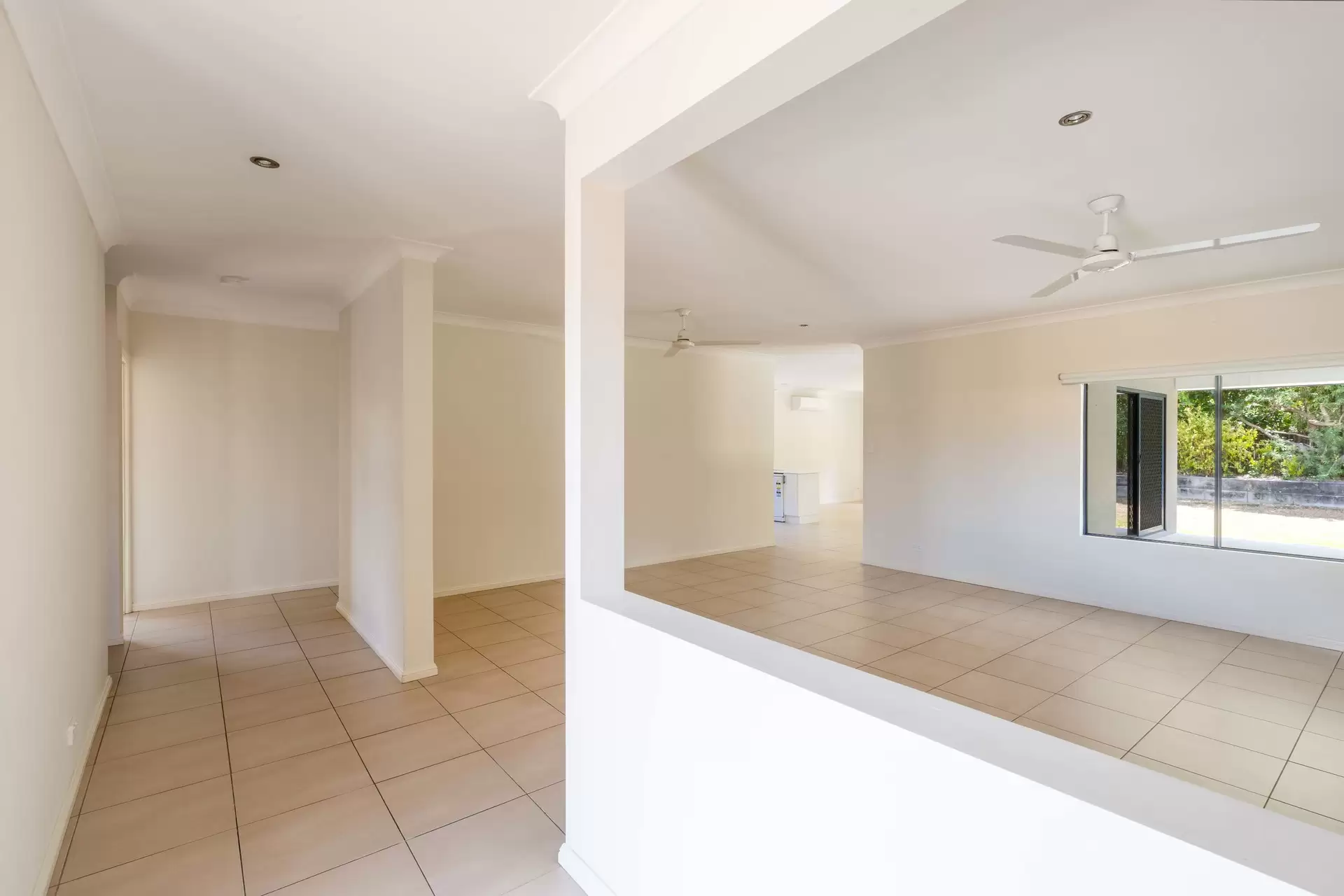 9 Sunbird Close, Port Douglas Sold by  - image 1
