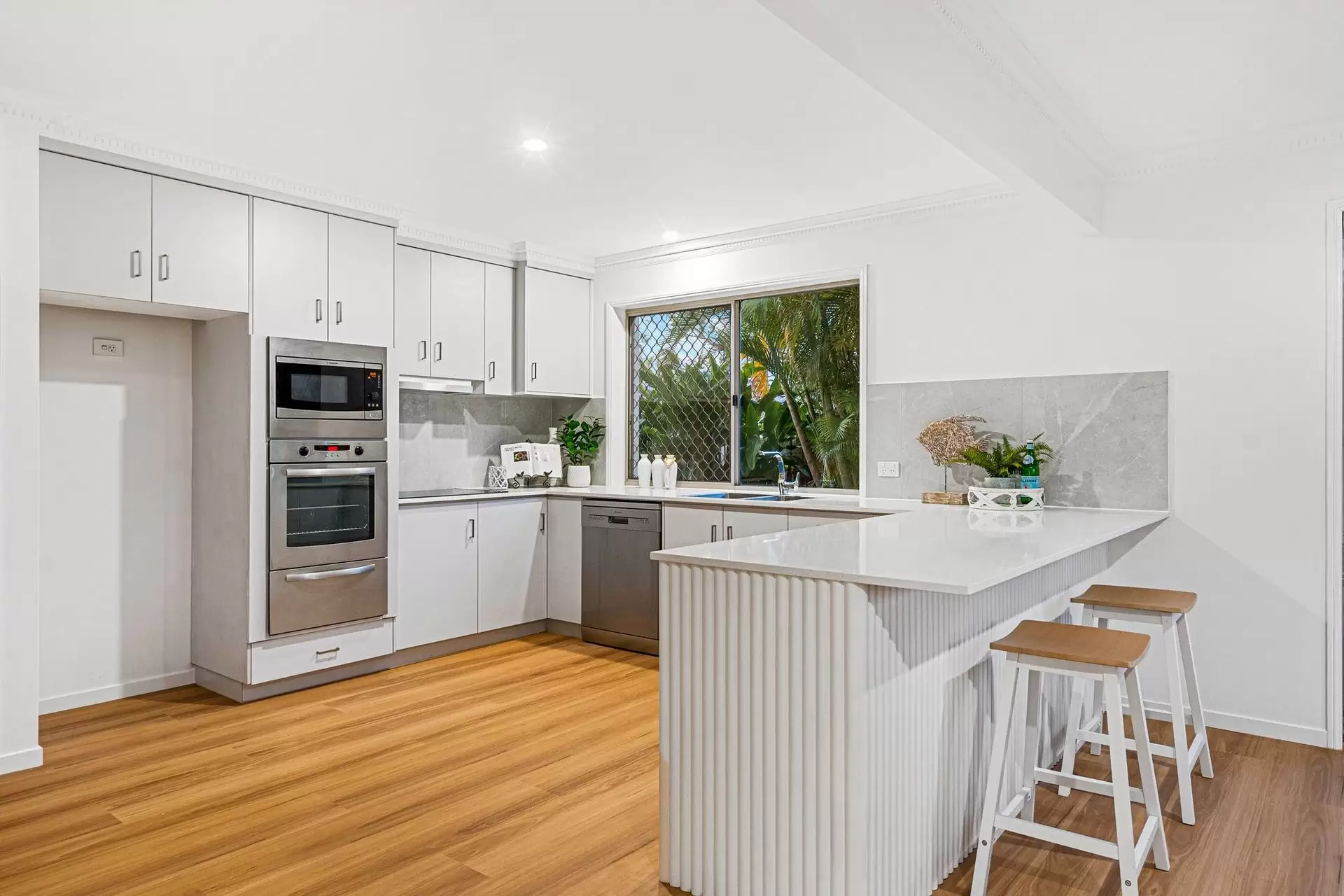8 Charlotte Court, Ormiston Sold by  - image 1