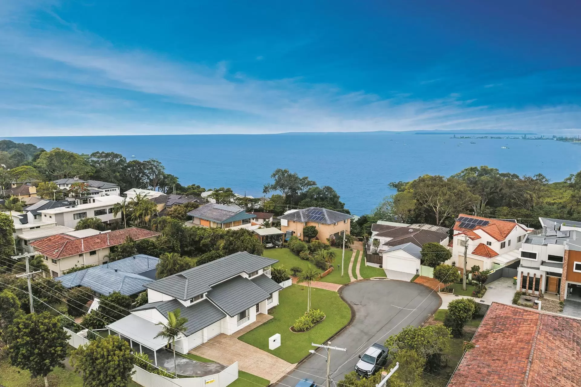 8 Charlotte Court, Ormiston Sold by  - image 1