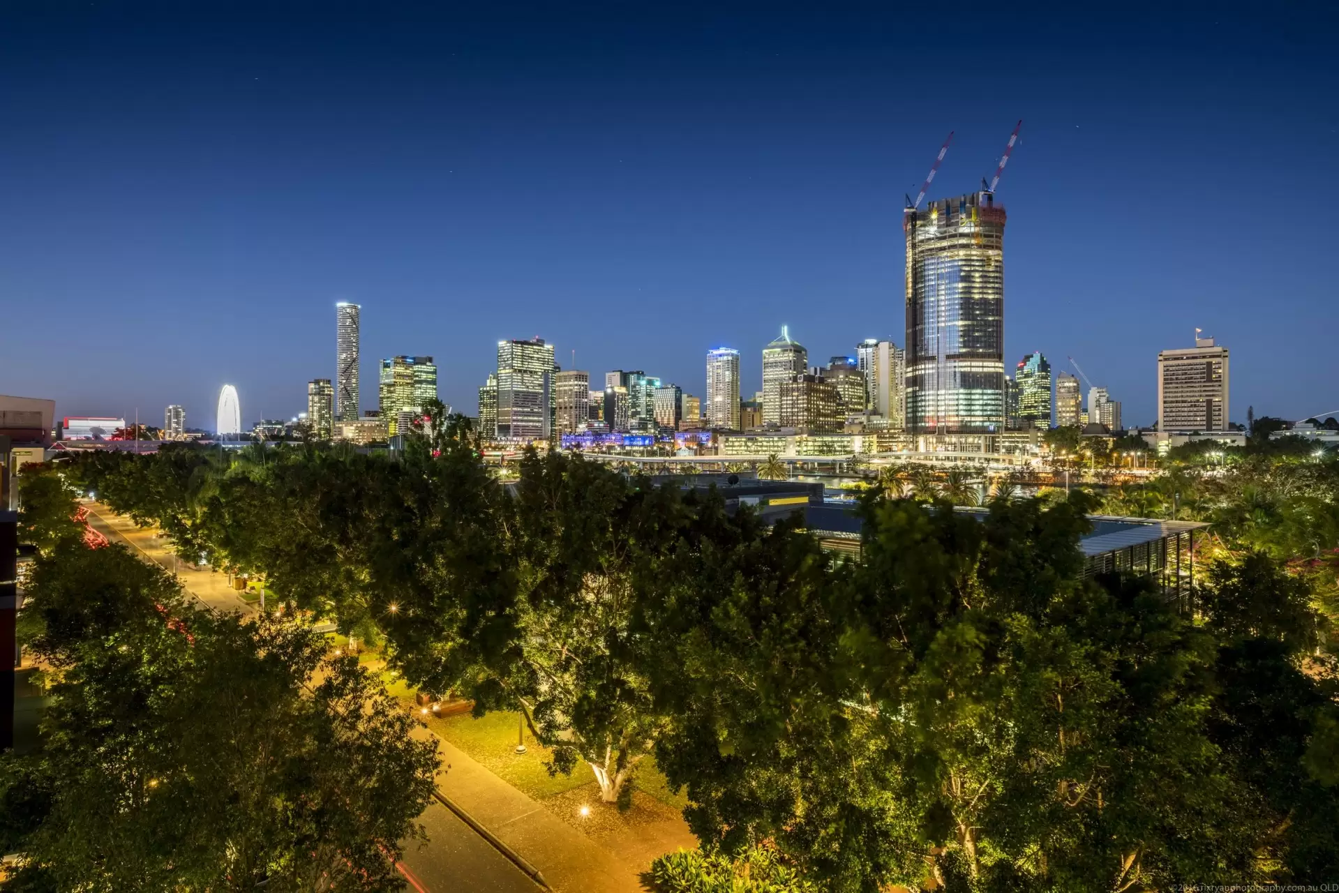 2410/180 Grey Street, South Brisbane Sold by Queensland Sotheby's International Realty - image 1