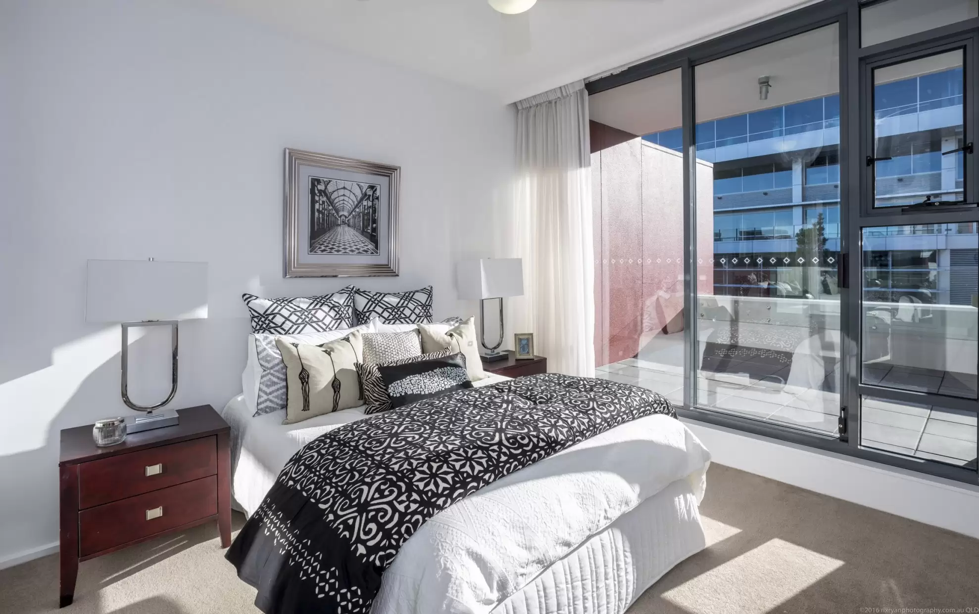 2410/180 Grey Street, South Brisbane Sold by Queensland Sotheby's International Realty - image 1