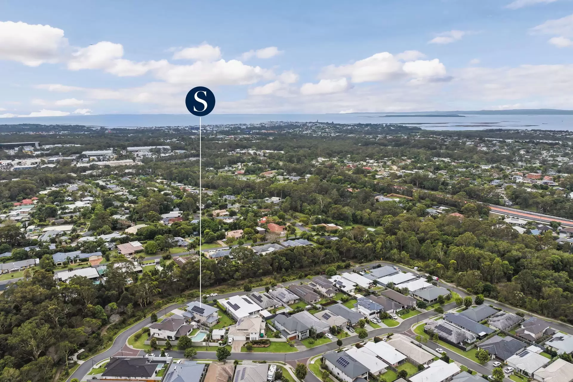 43 Brindabella Circuit, Thornlands Sold by Queensland Sotheby's International Realty - image 1