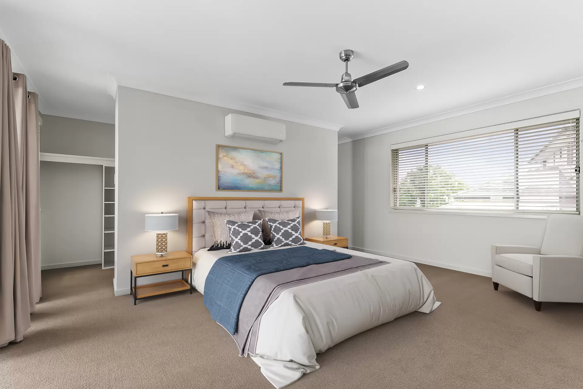 43 Brindabella Circuit, Thornlands Sold by Queensland Sotheby's International Realty - image 1