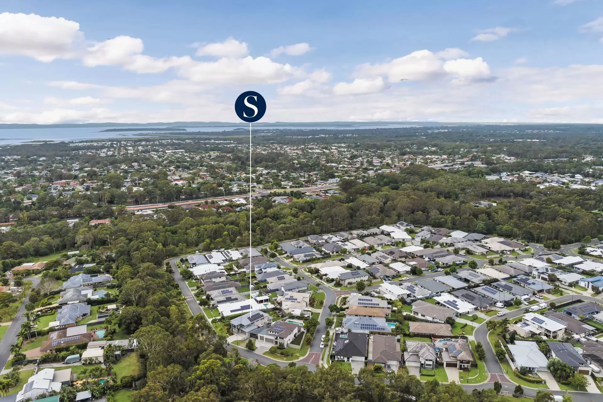43 Brindabella Circuit, Thornlands Sold by Queensland Sotheby's International Realty - image 1