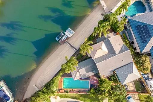 51 Sunrise Boulevard, Surfers Paradise Sold by 